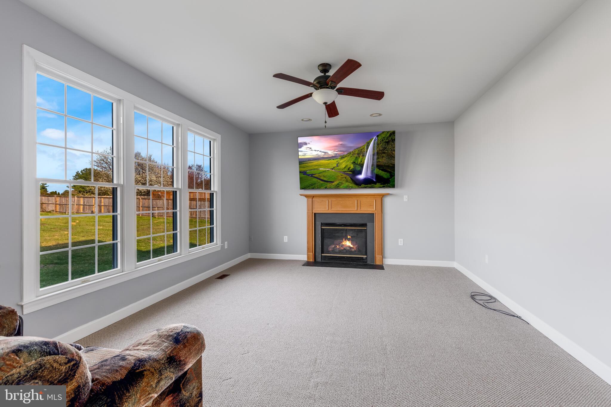 VILLAGE NORTH - Residential