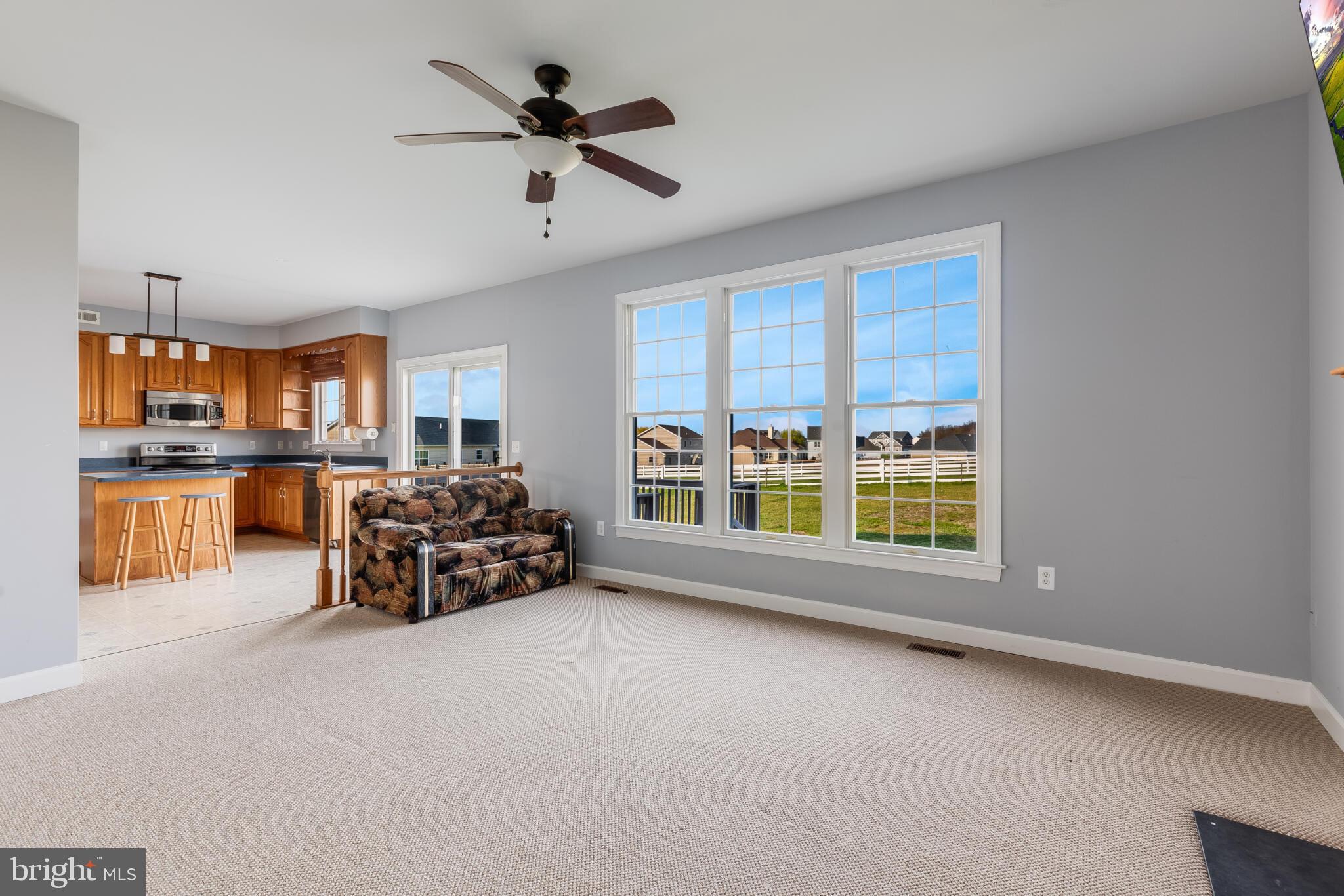 VILLAGE NORTH - Residential