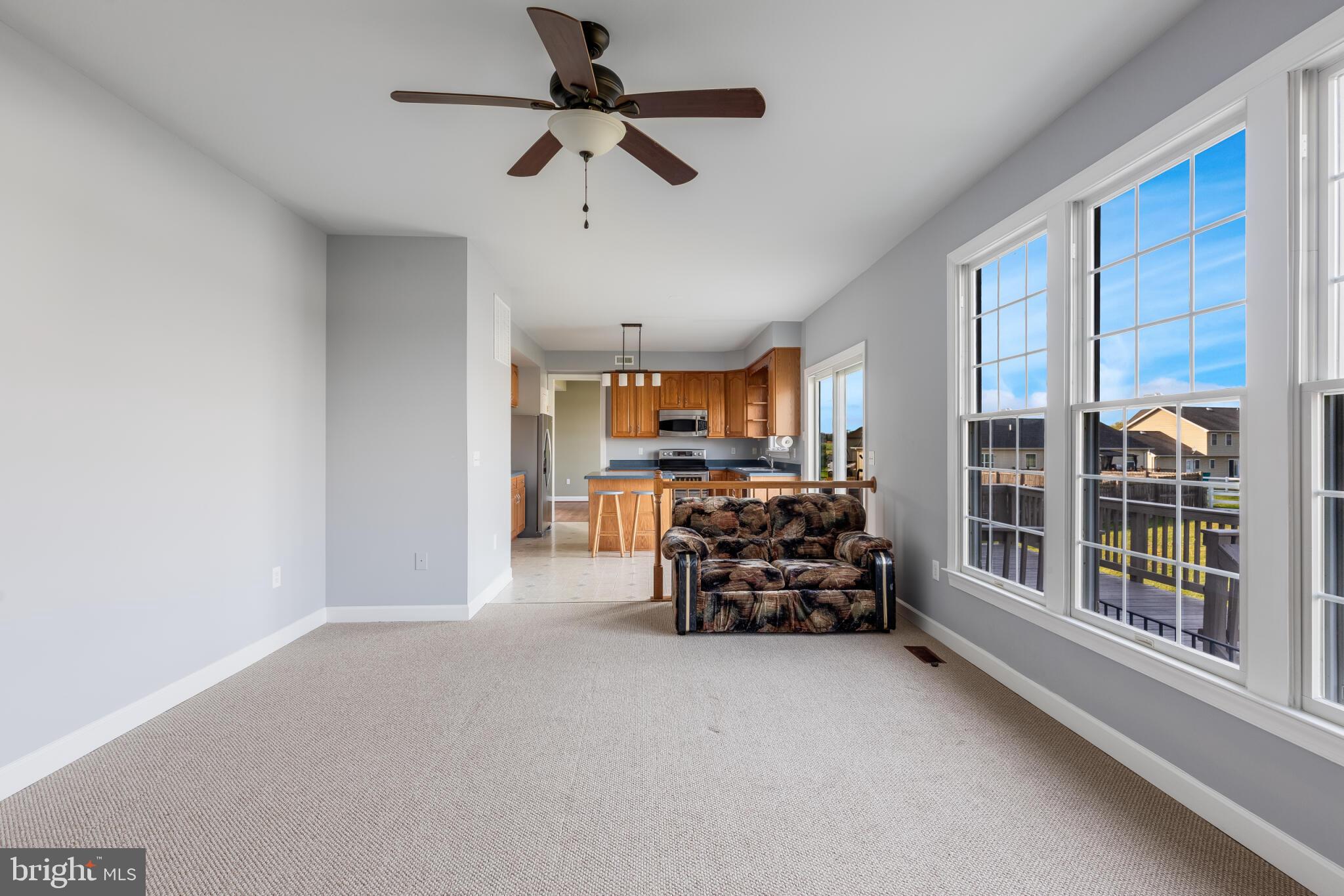 VILLAGE NORTH - Residential