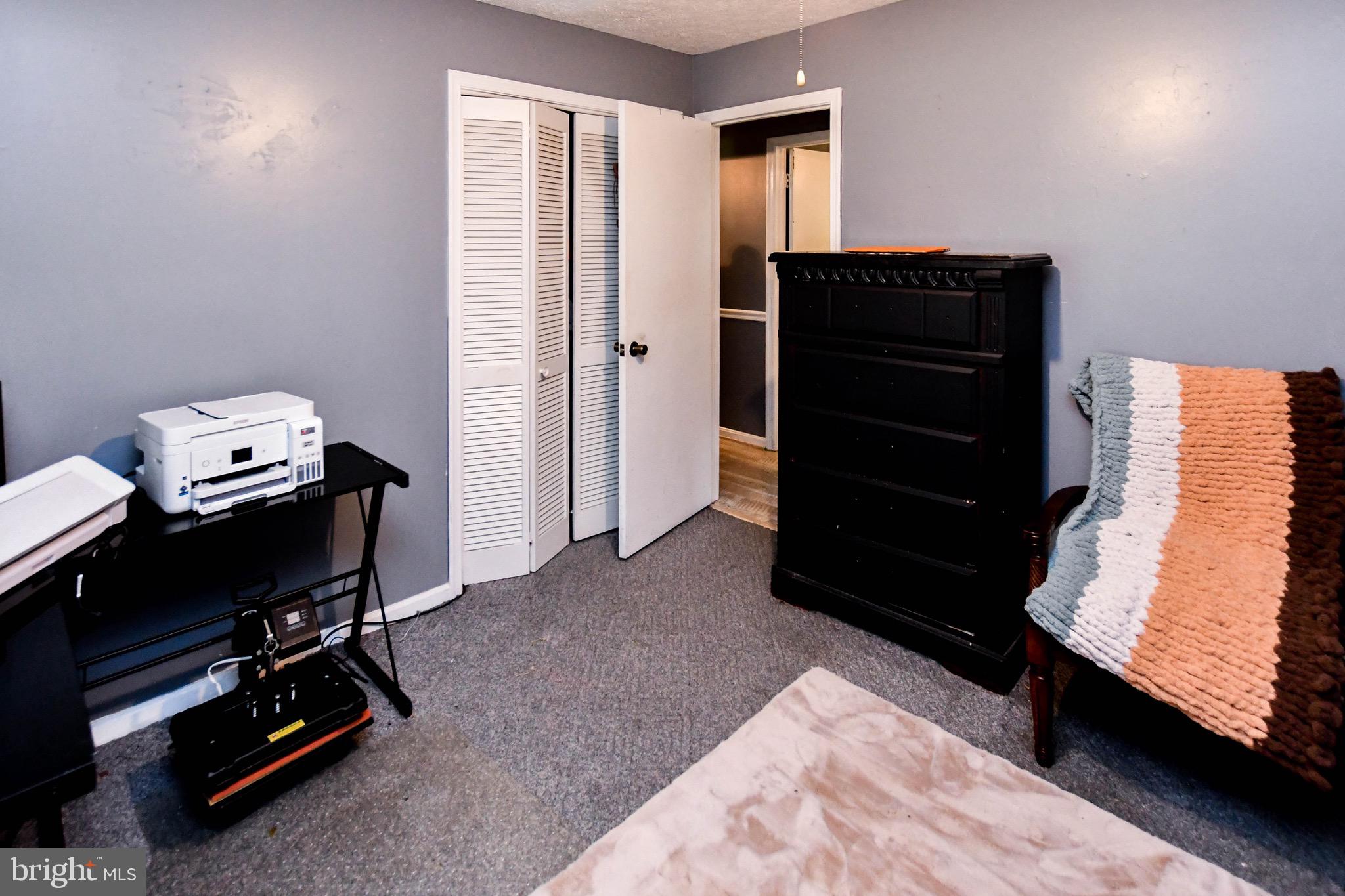 ROLLING ACRES - Residential