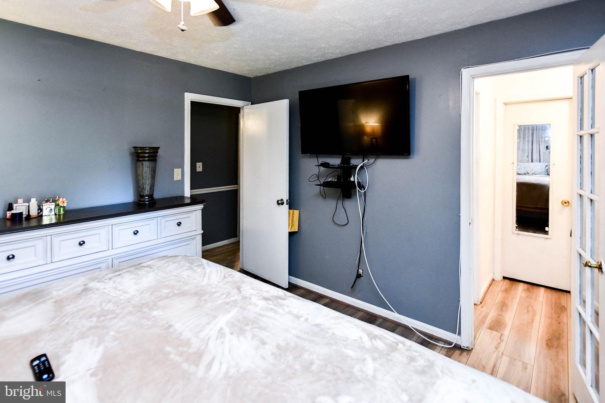 ROLLING ACRES - Residential