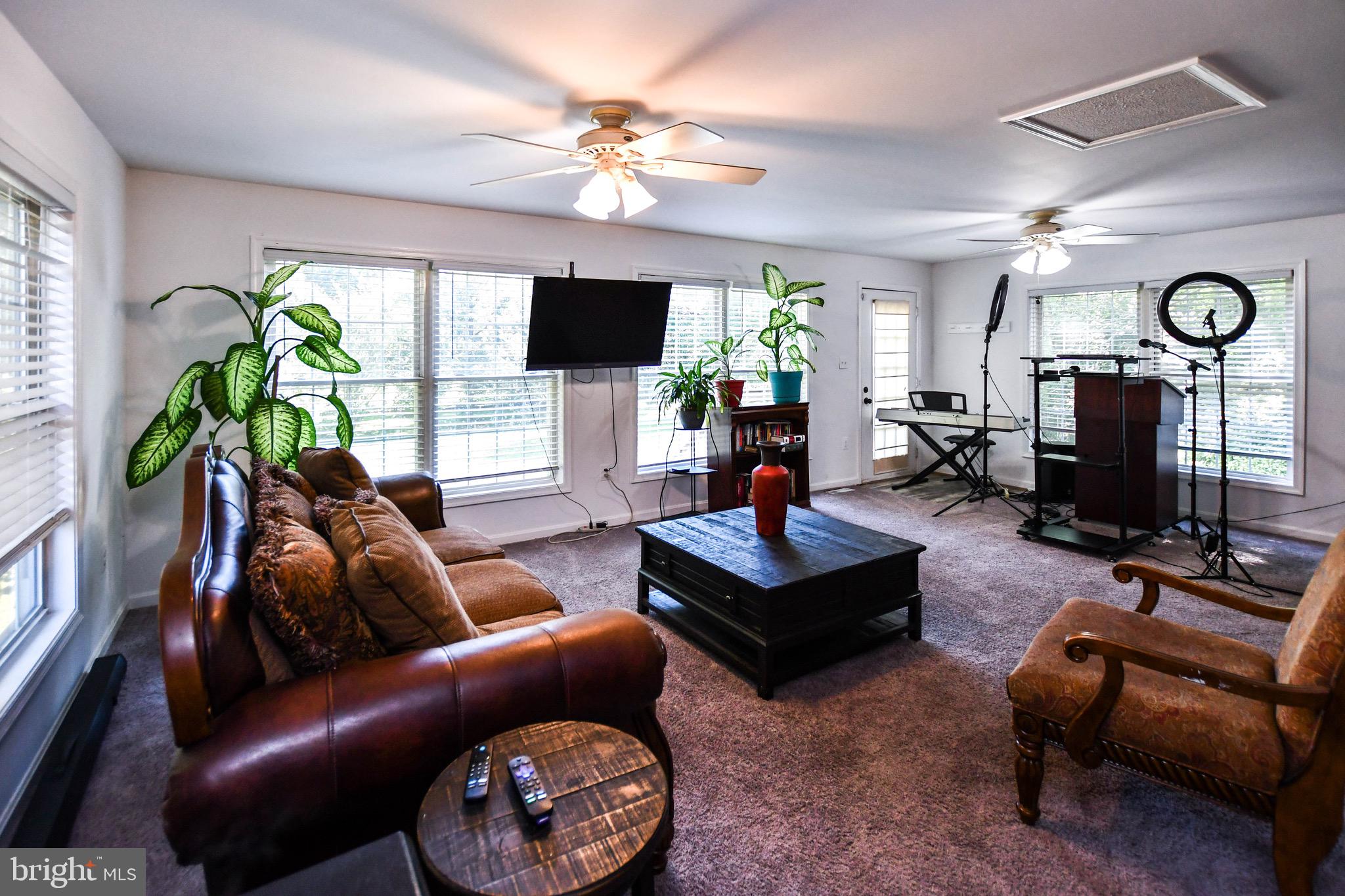 ROLLING ACRES - Residential