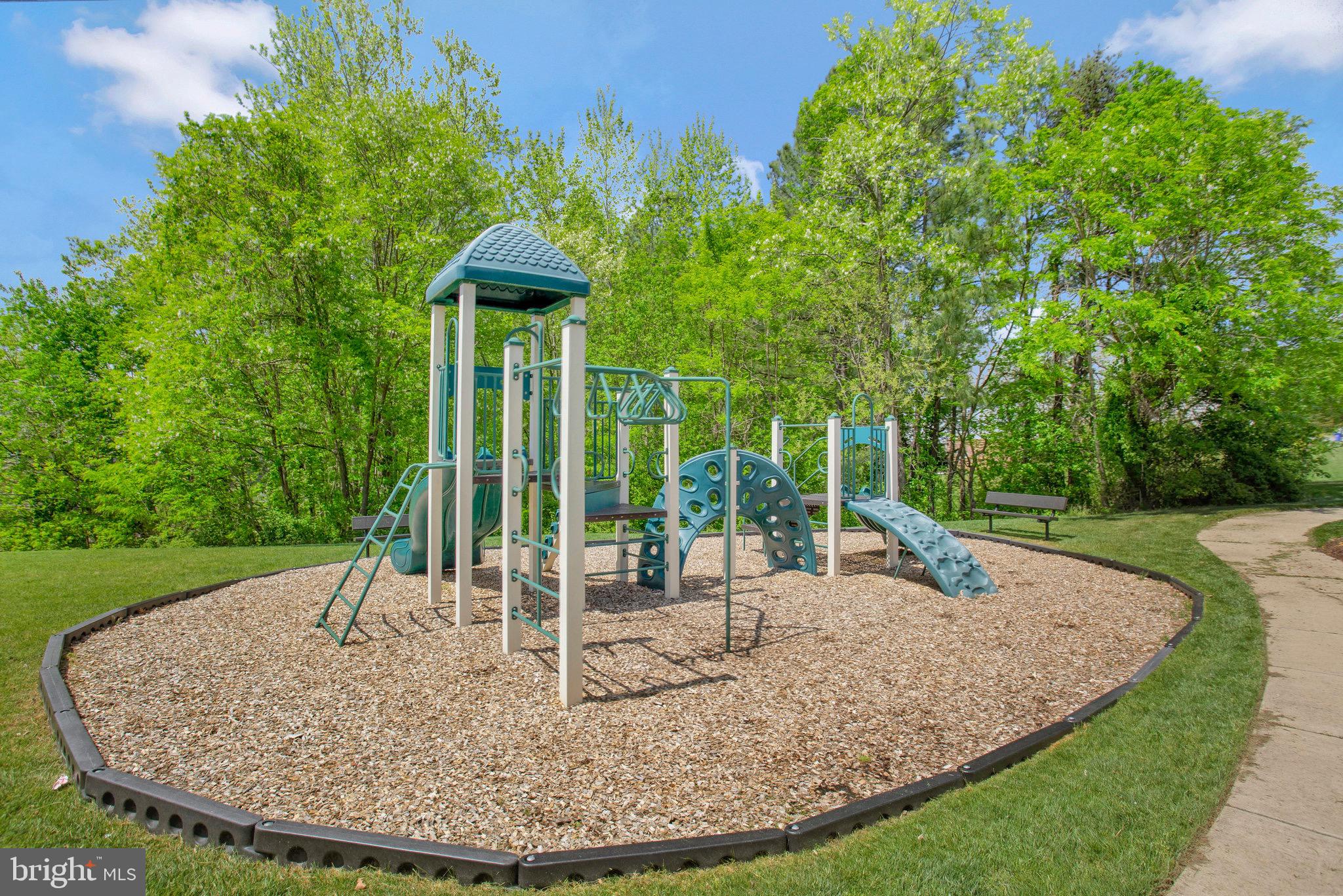 THE VILLAGES OF STEEPLECHASE - Residential