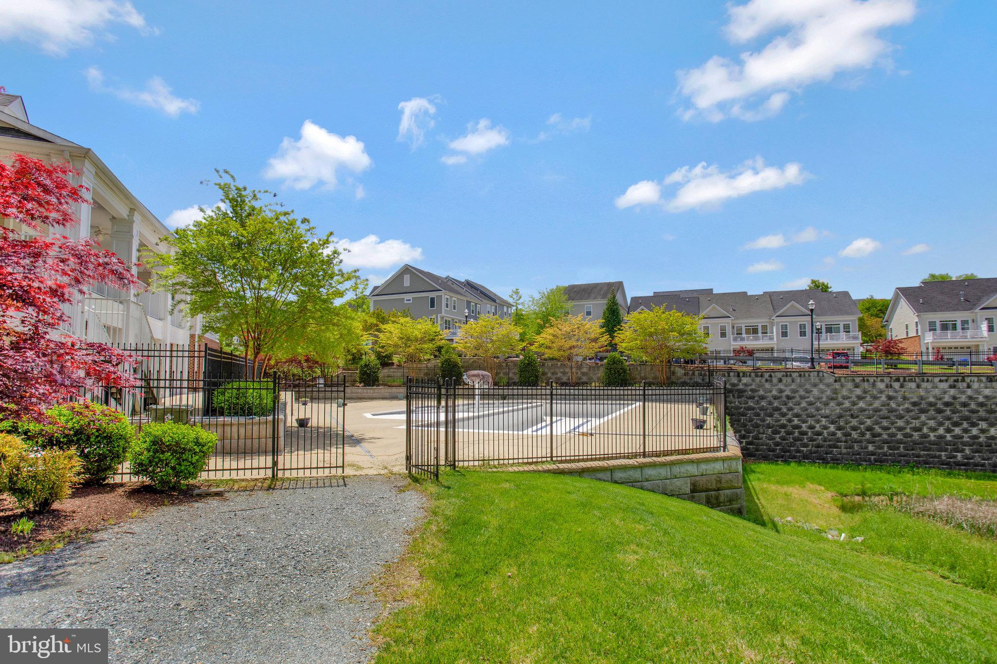 THE VILLAGES OF STEEPLECHASE - Residential