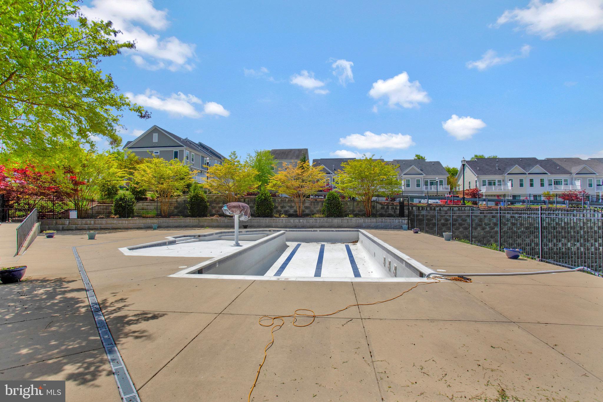 THE VILLAGES OF STEEPLECHASE - Residential