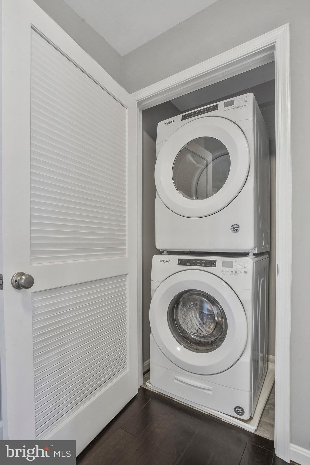 THE VILLAGES OF STEEPLECHASE - Residential