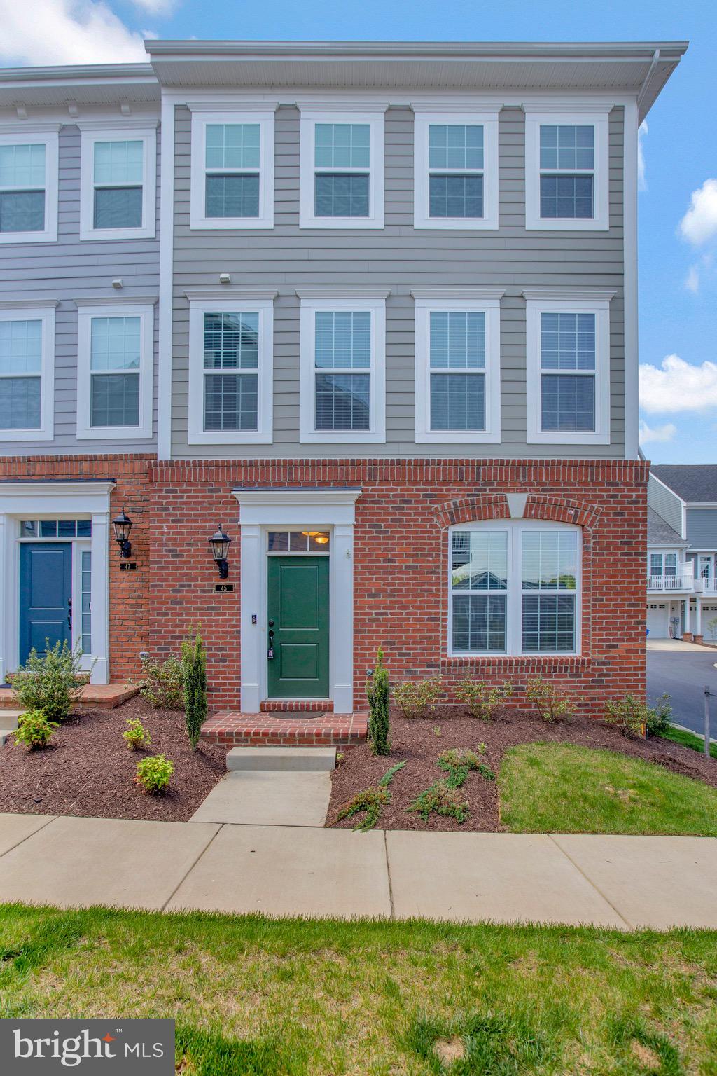 THE VILLAGES OF STEEPLECHASE - Residential