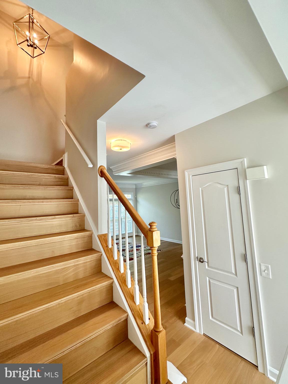 STONEGATE MEWS - Residential Lease