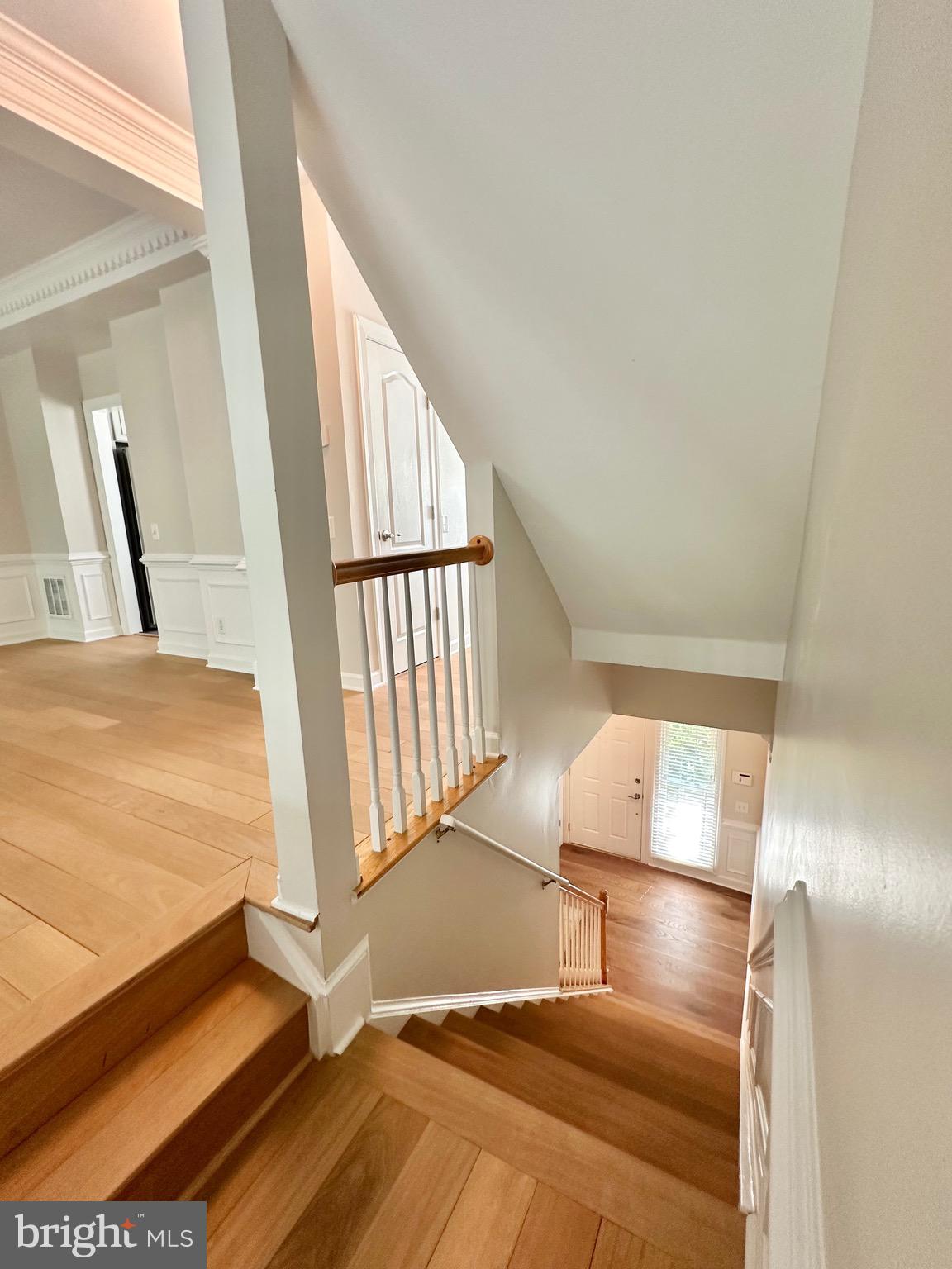 STONEGATE MEWS - Residential Lease