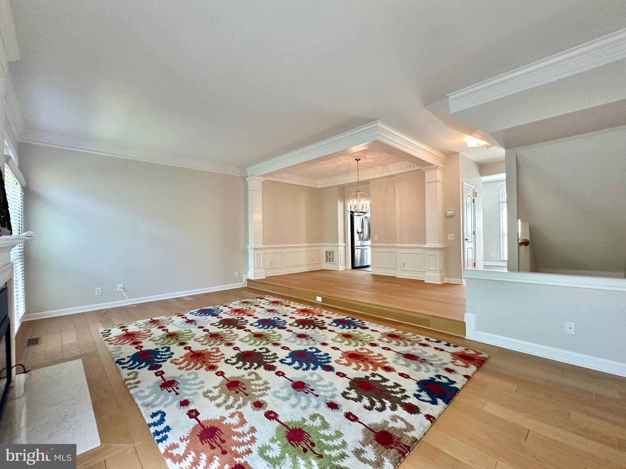 STONEGATE MEWS - Residential Lease