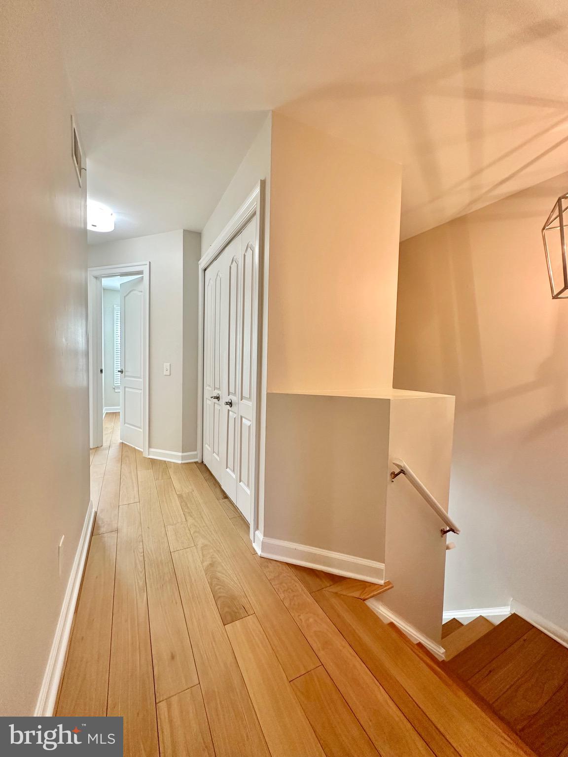 STONEGATE MEWS - Residential Lease