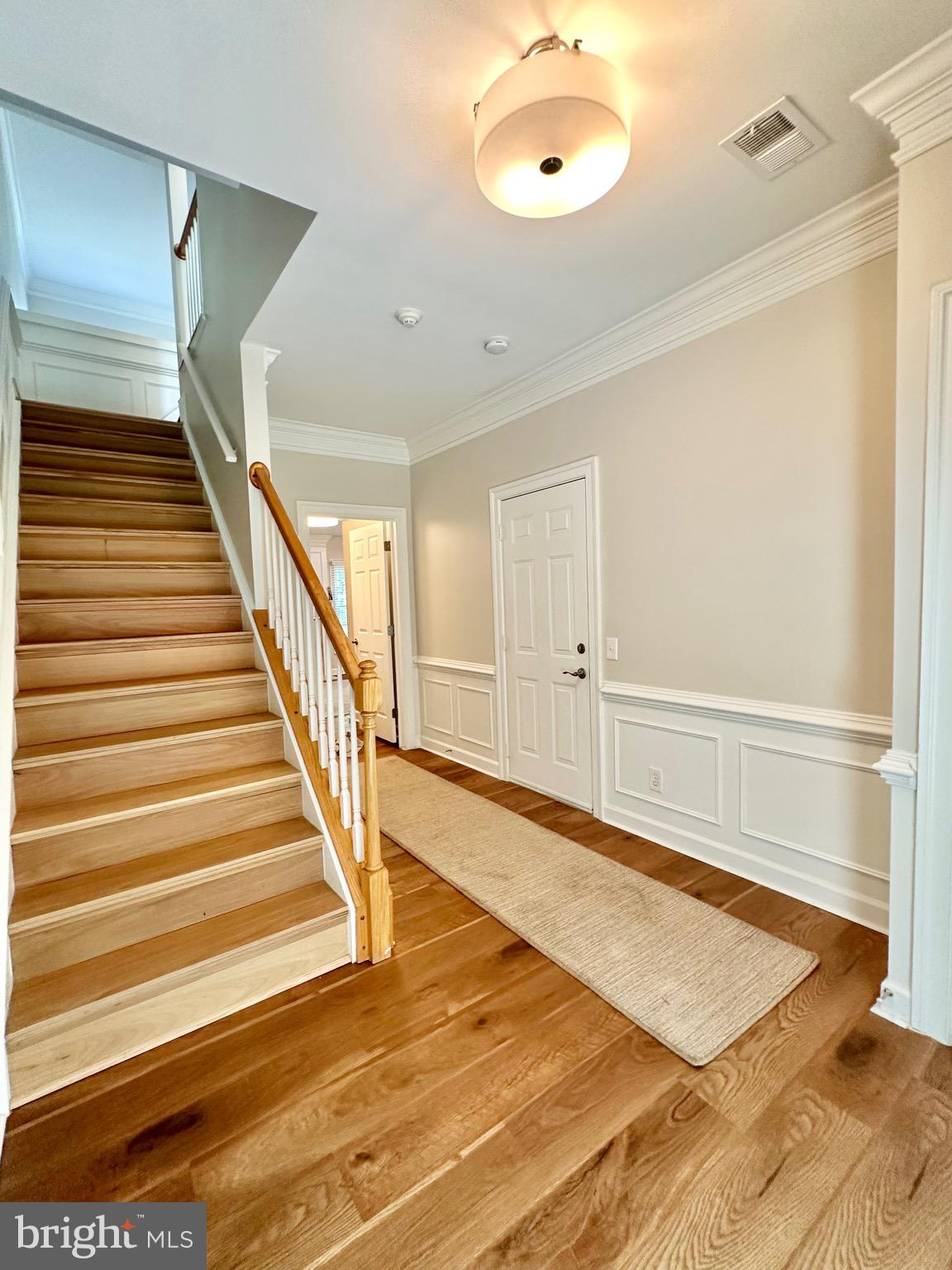 STONEGATE MEWS - Residential Lease