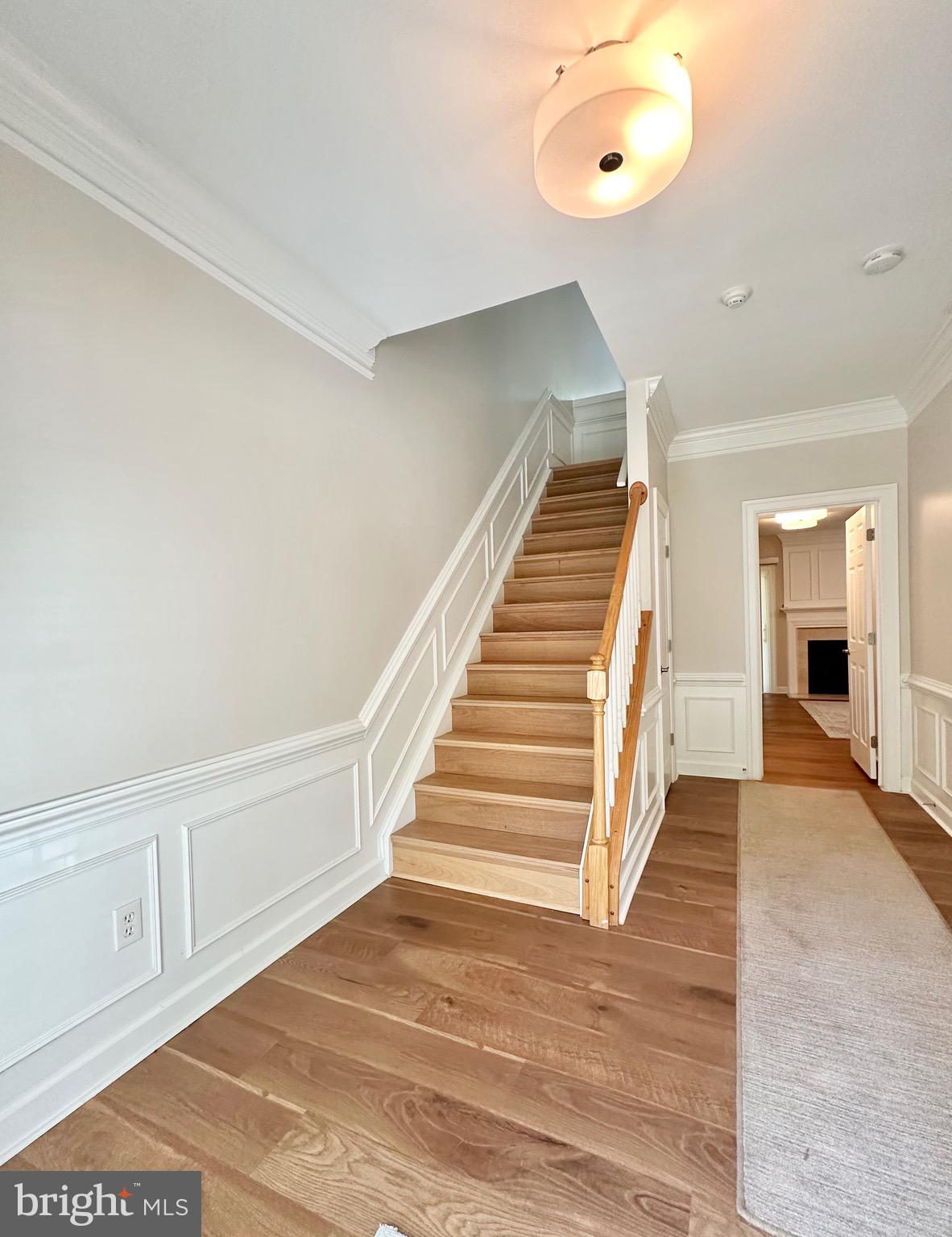 STONEGATE MEWS - Residential Lease