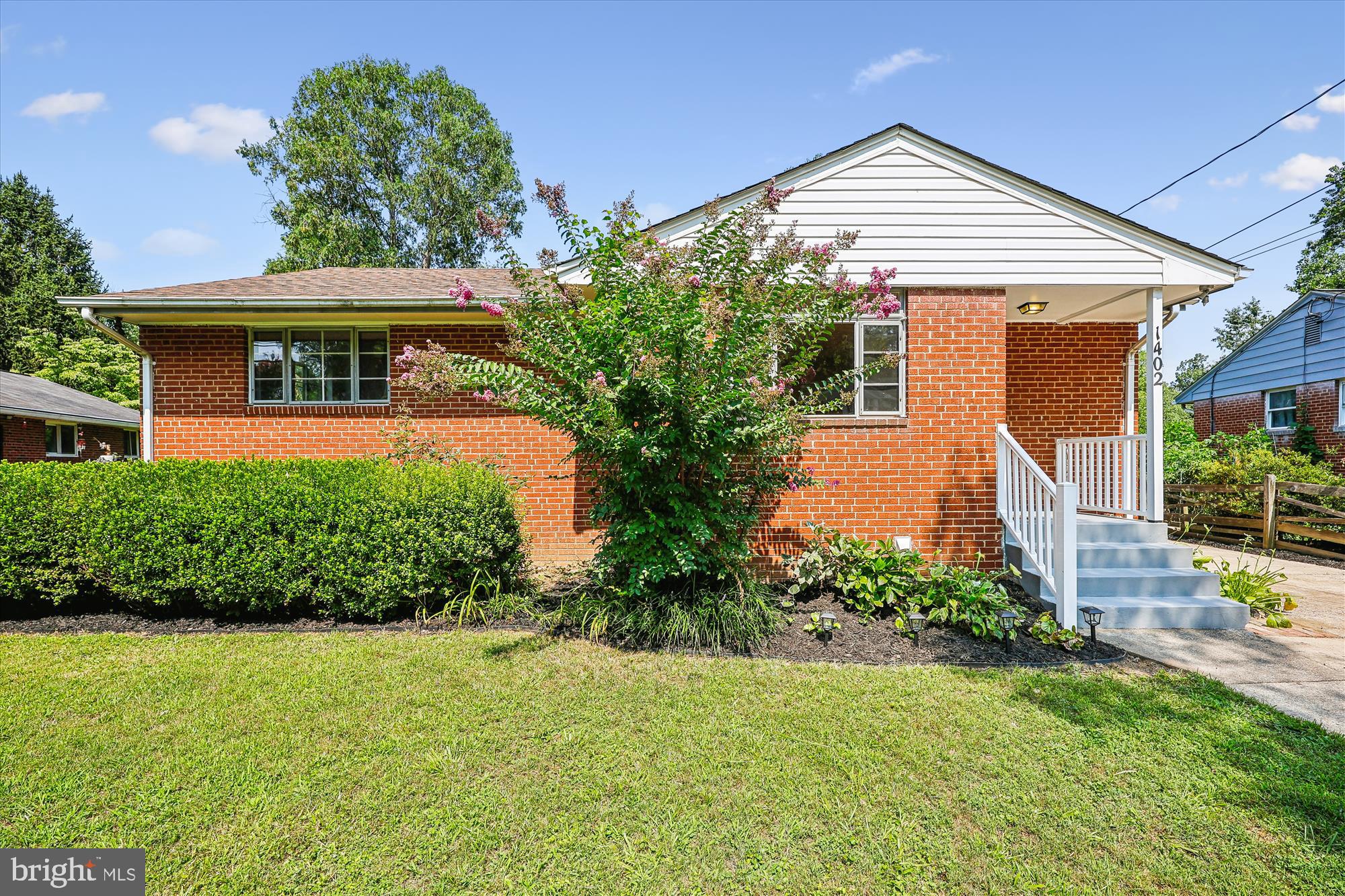 ROCKLAND - Residential