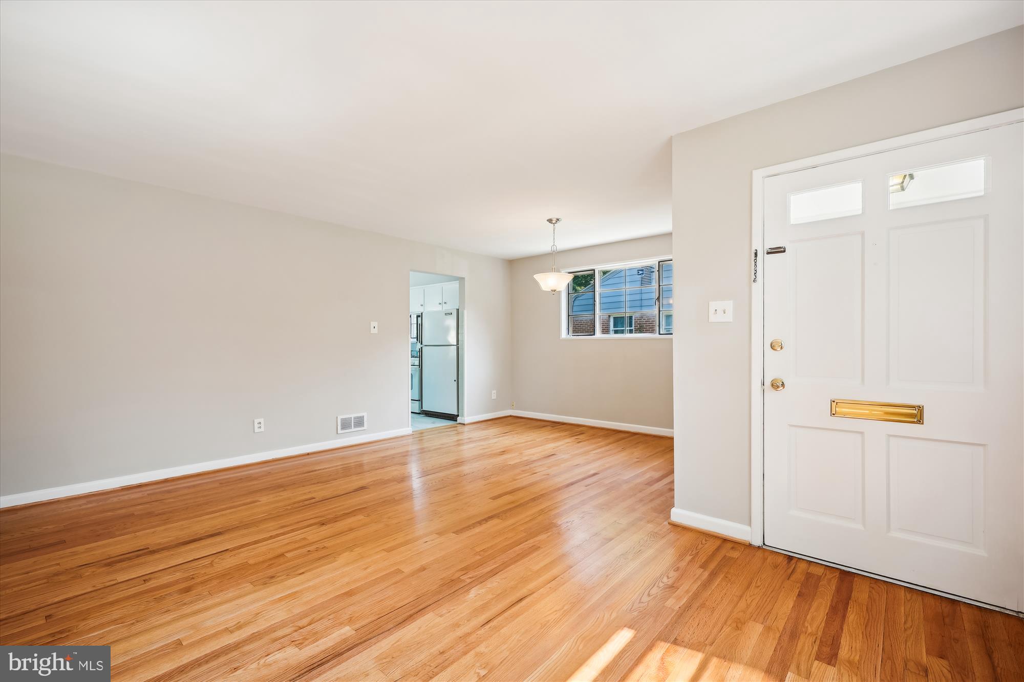 ROCKLAND - Residential