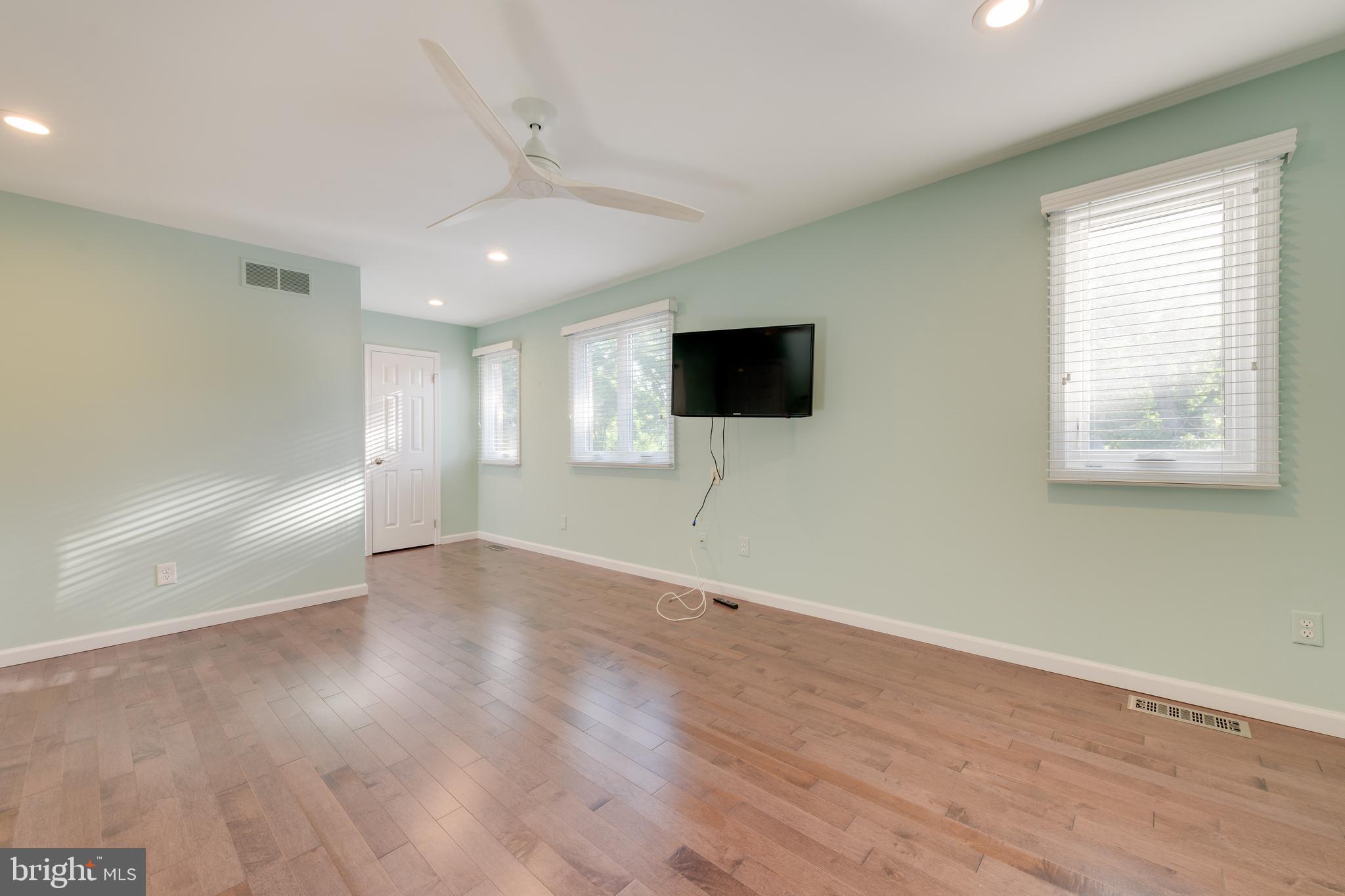 CHESTERBROOK/QUART - Residential Lease