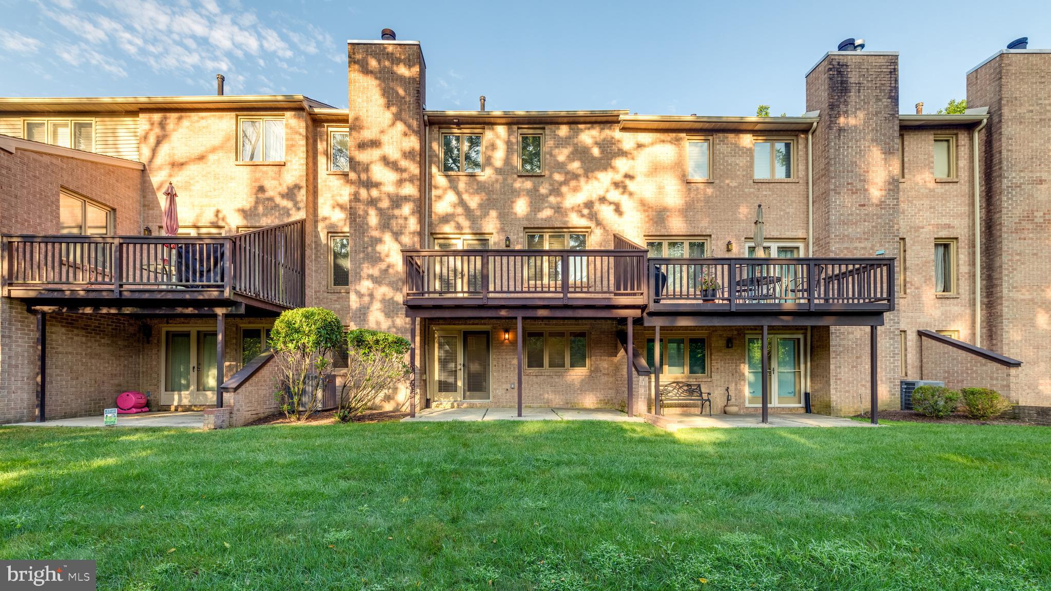 CHESTERBROOK/QUART - Residential Lease