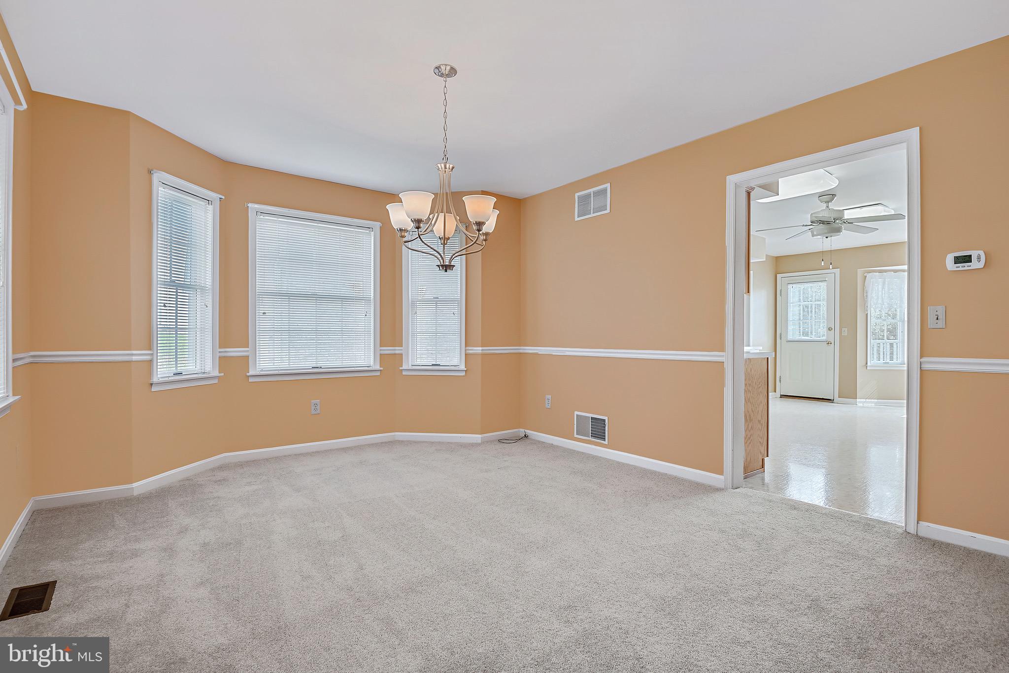 STRAWBERRY FIELDS - Residential