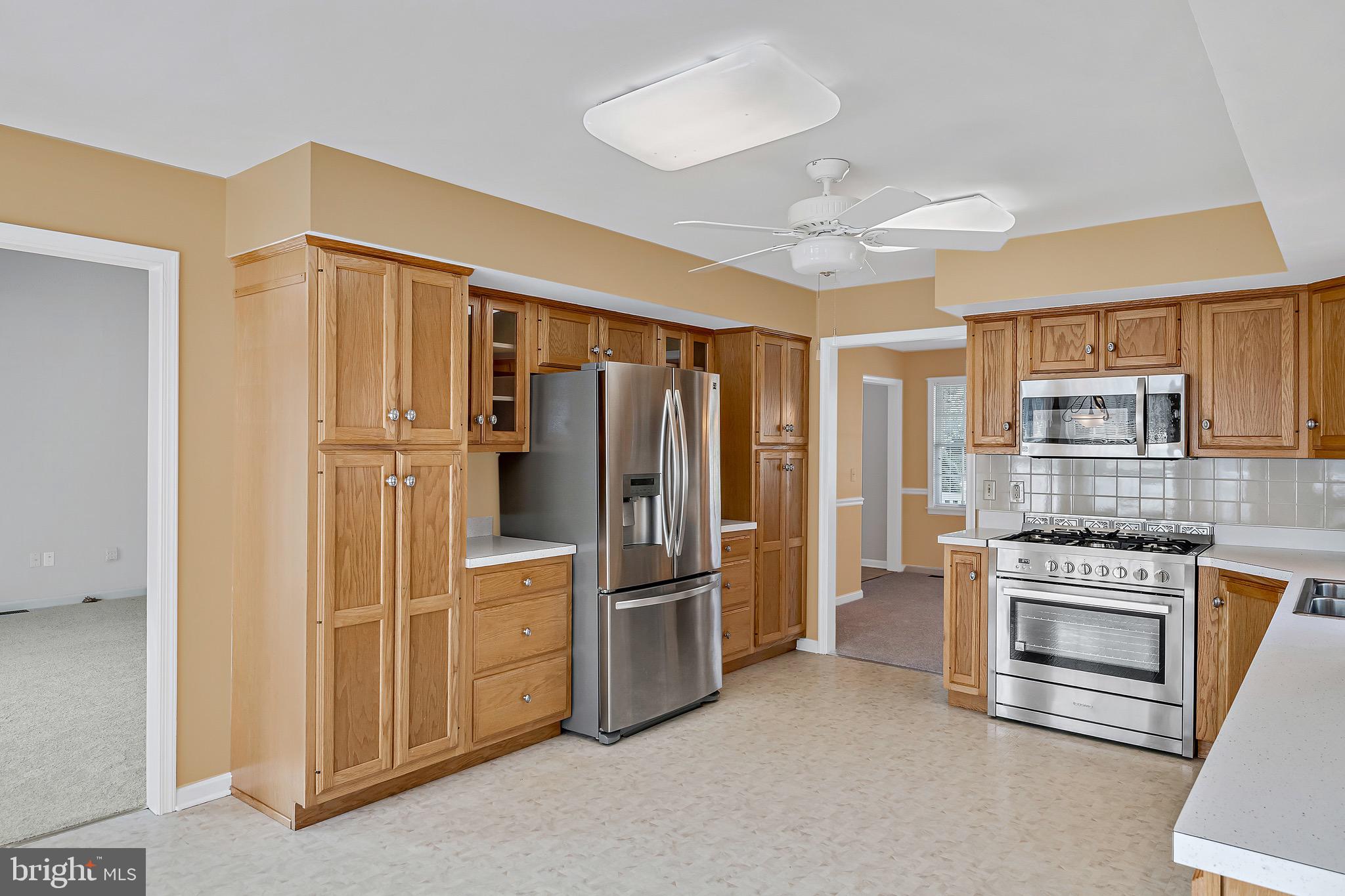 STRAWBERRY FIELDS - Residential