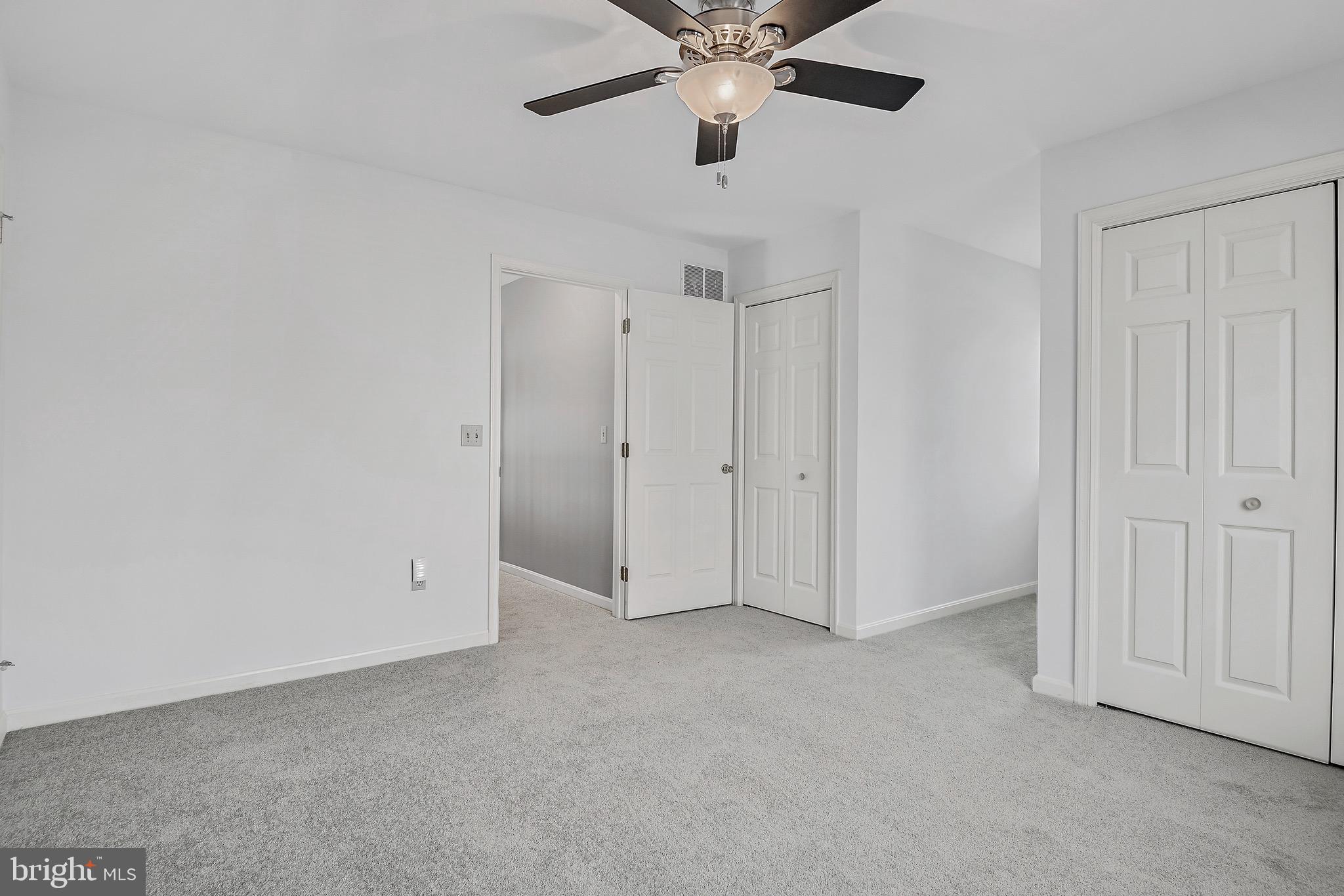 STRAWBERRY FIELDS - Residential