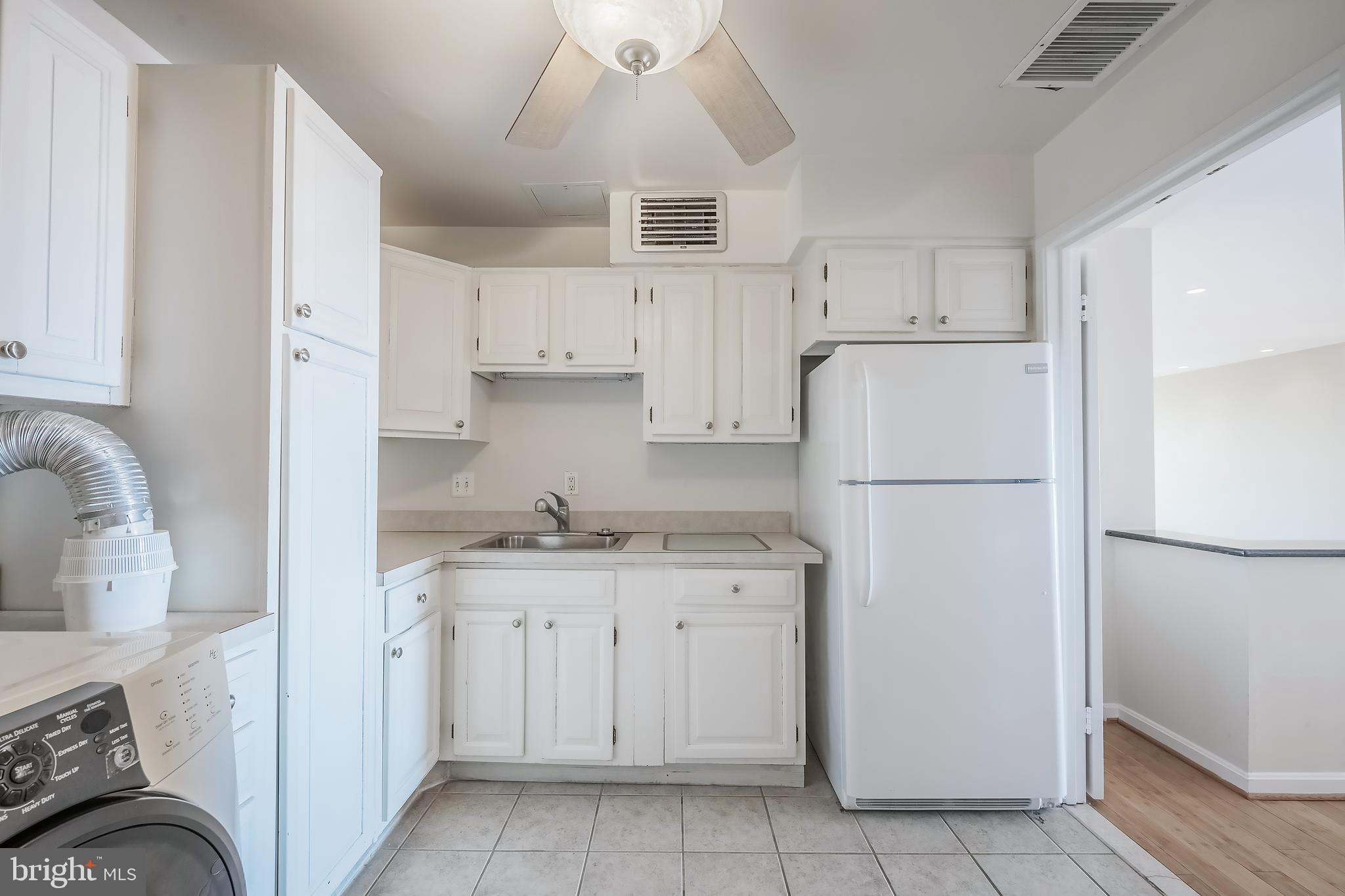 REGENCY AT MCLEAN - Residential Lease