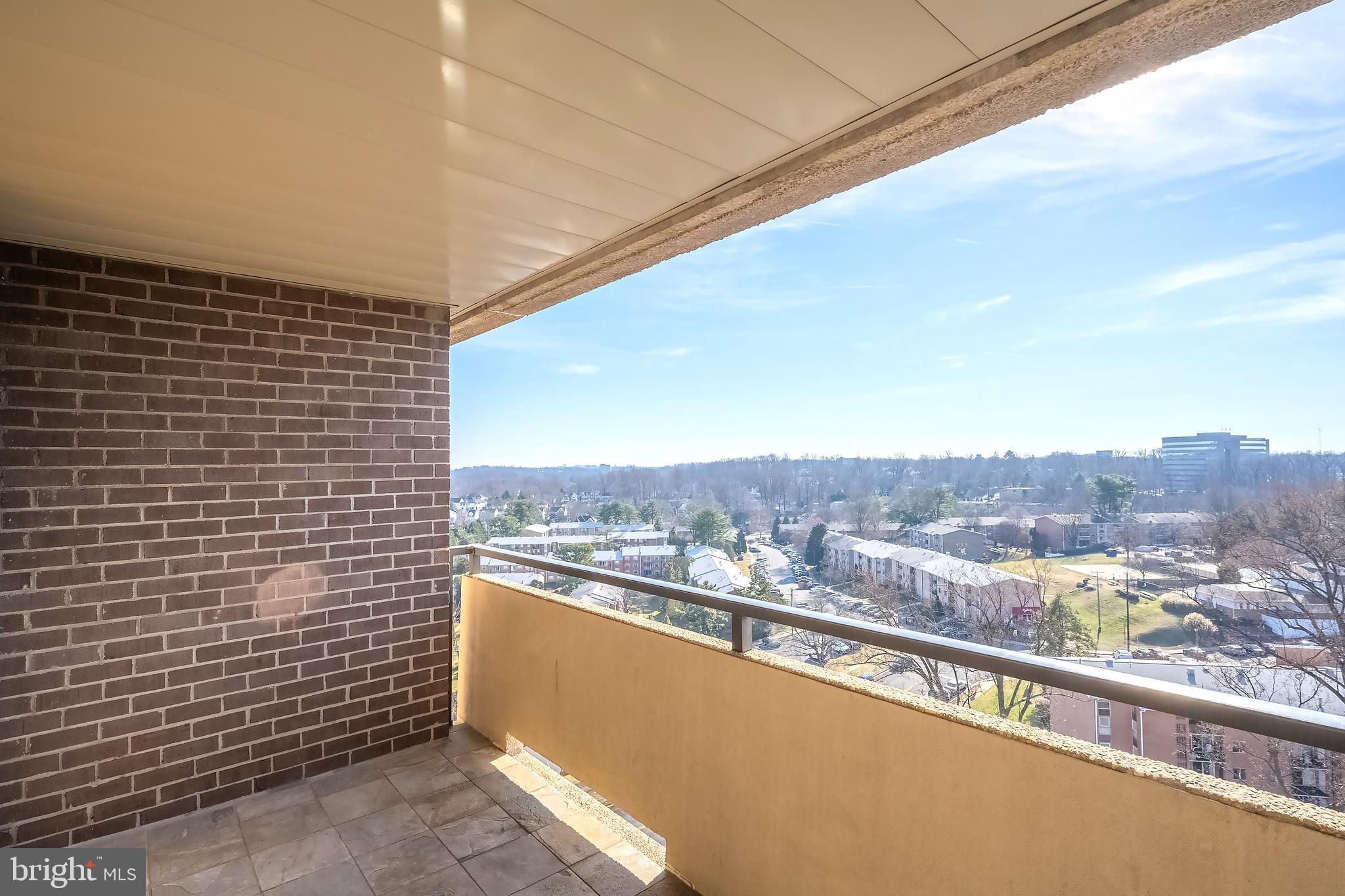 REGENCY AT MCLEAN - Residential Lease