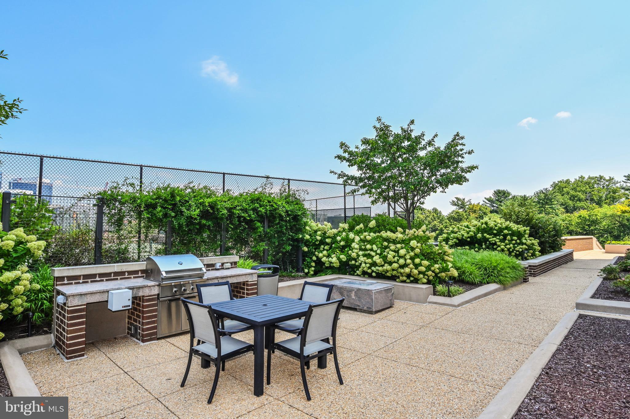 REGENCY AT MCLEAN - Residential Lease