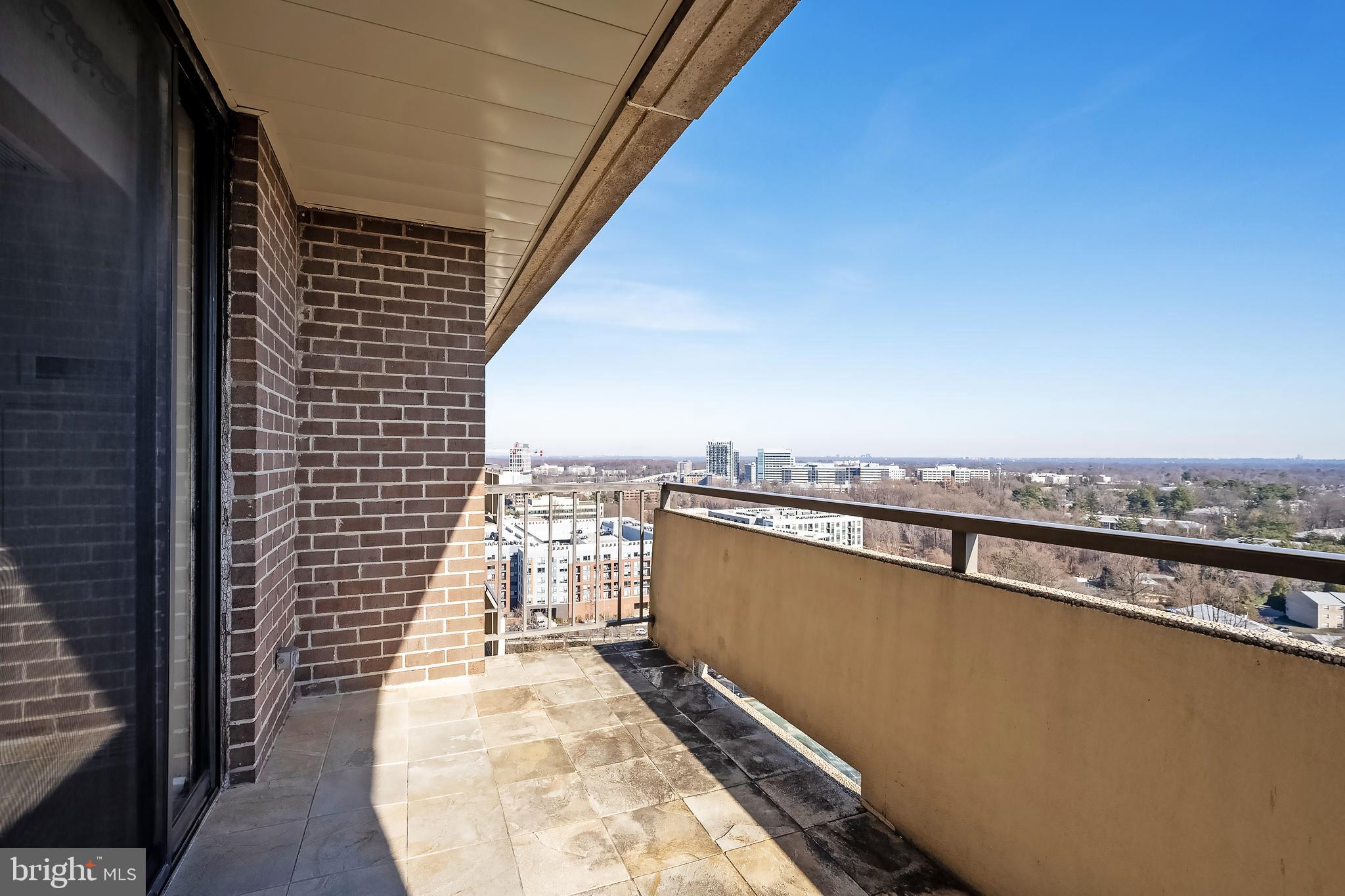 REGENCY AT MCLEAN - Residential Lease