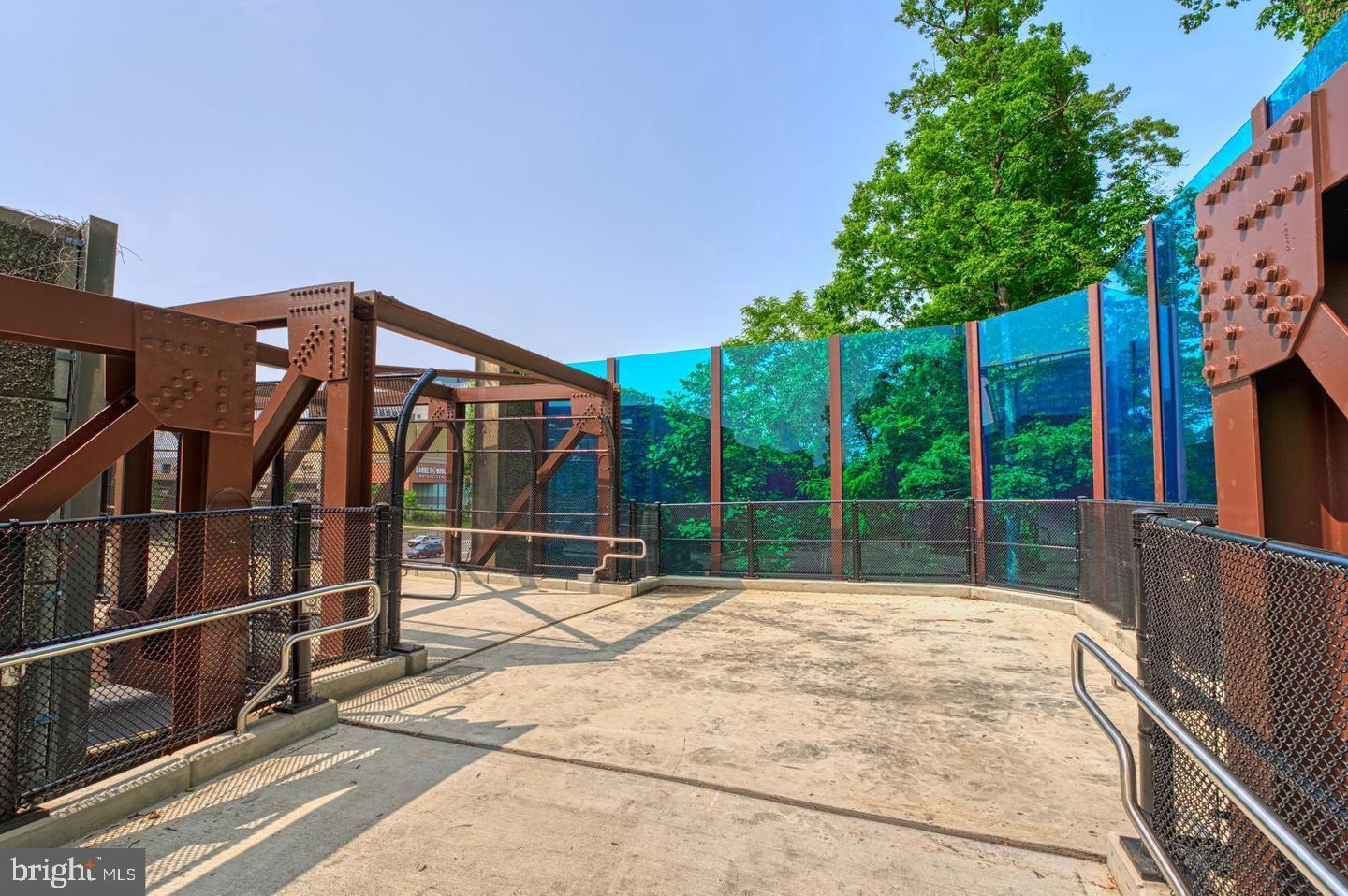 REGENCY AT MCLEAN - Residential Lease