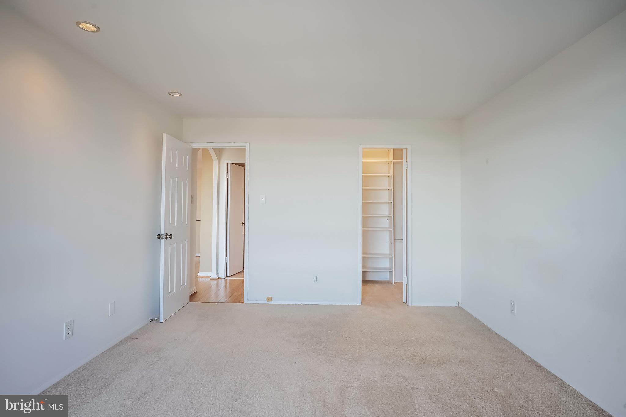 REGENCY AT MCLEAN - Residential Lease