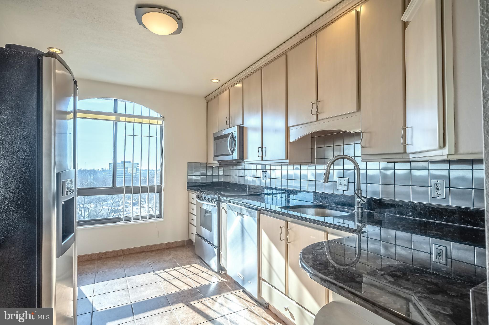 REGENCY AT MCLEAN - Residential Lease