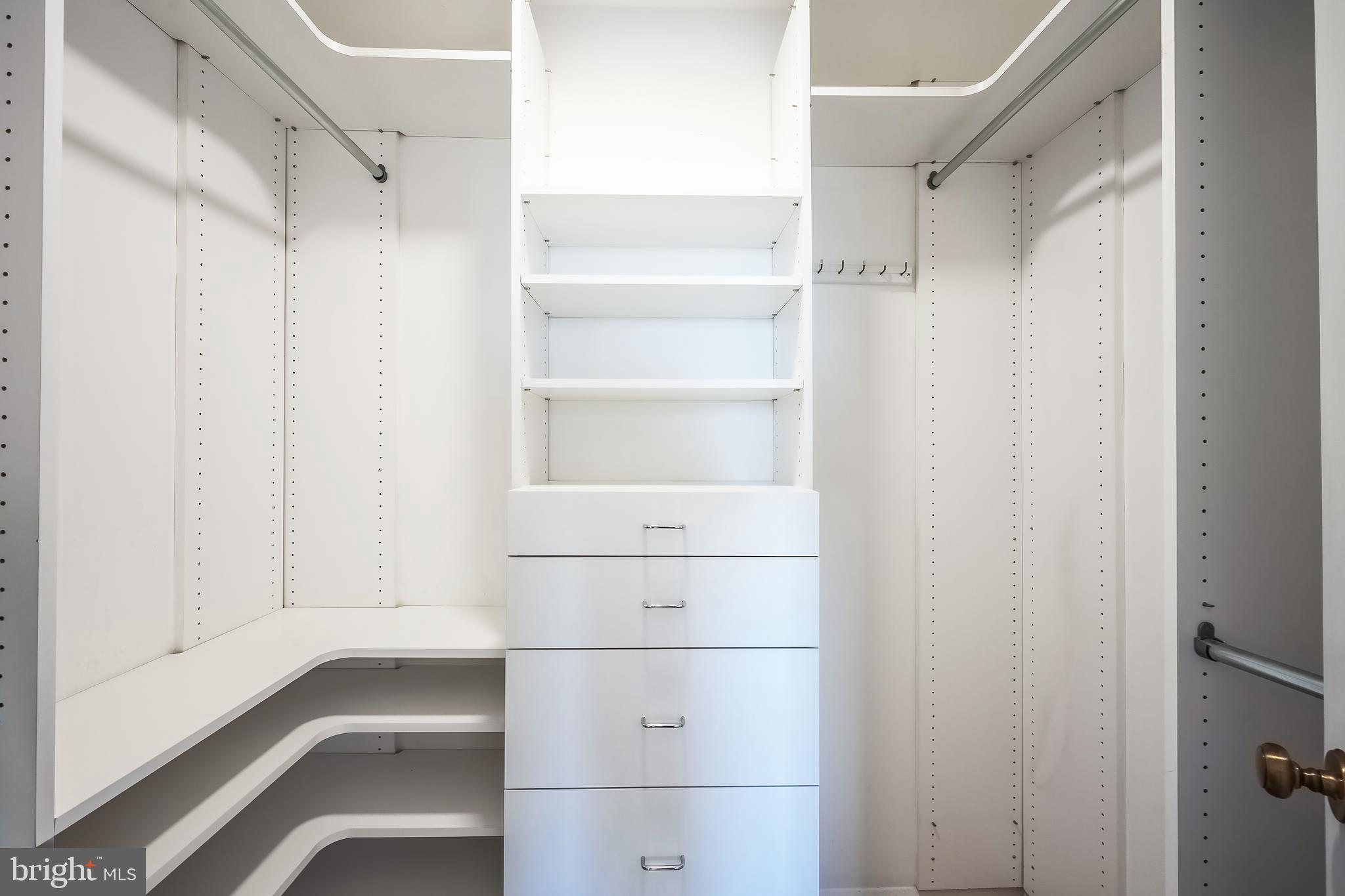 REGENCY AT MCLEAN - Residential Lease