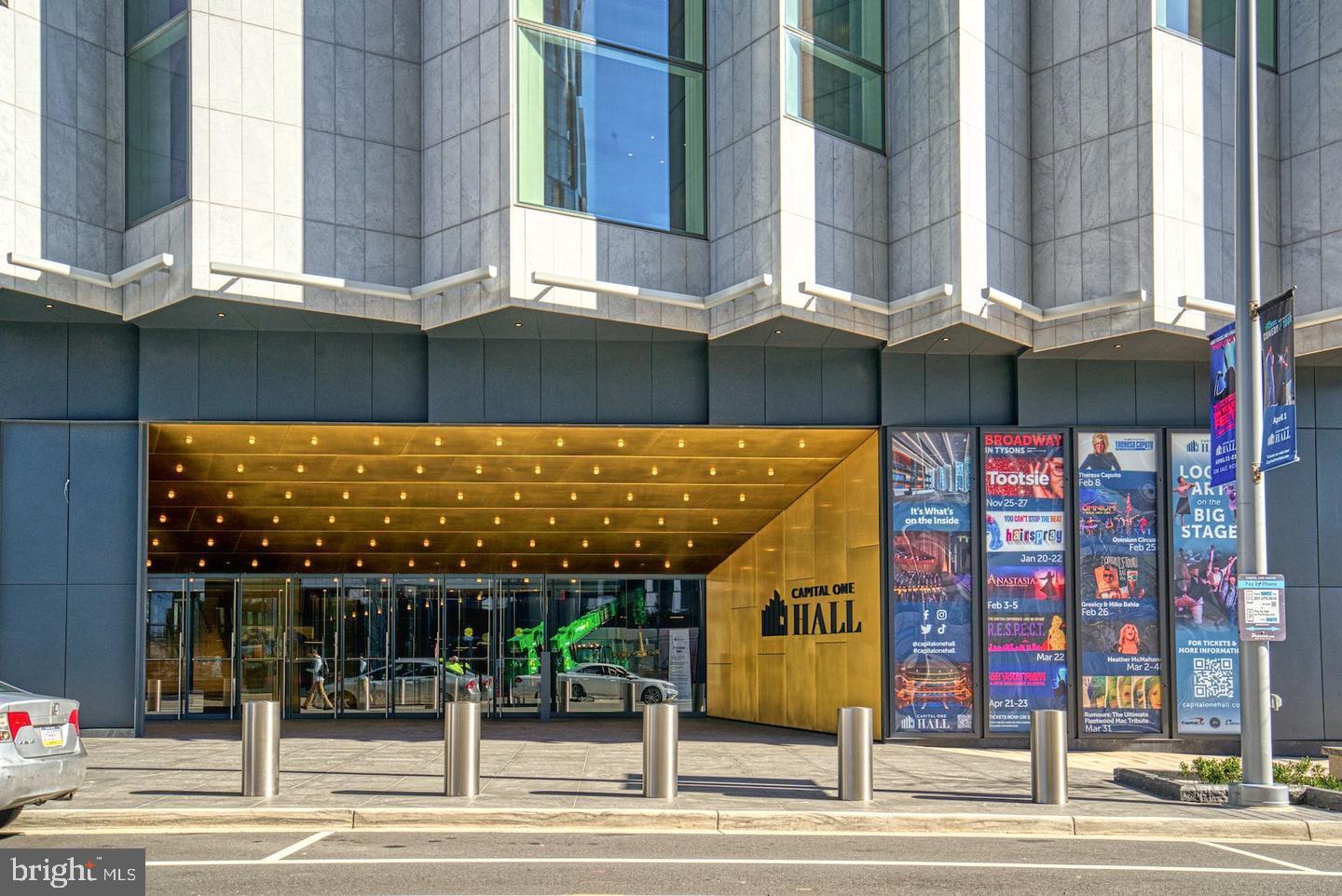 REGENCY AT MCLEAN - Residential Lease