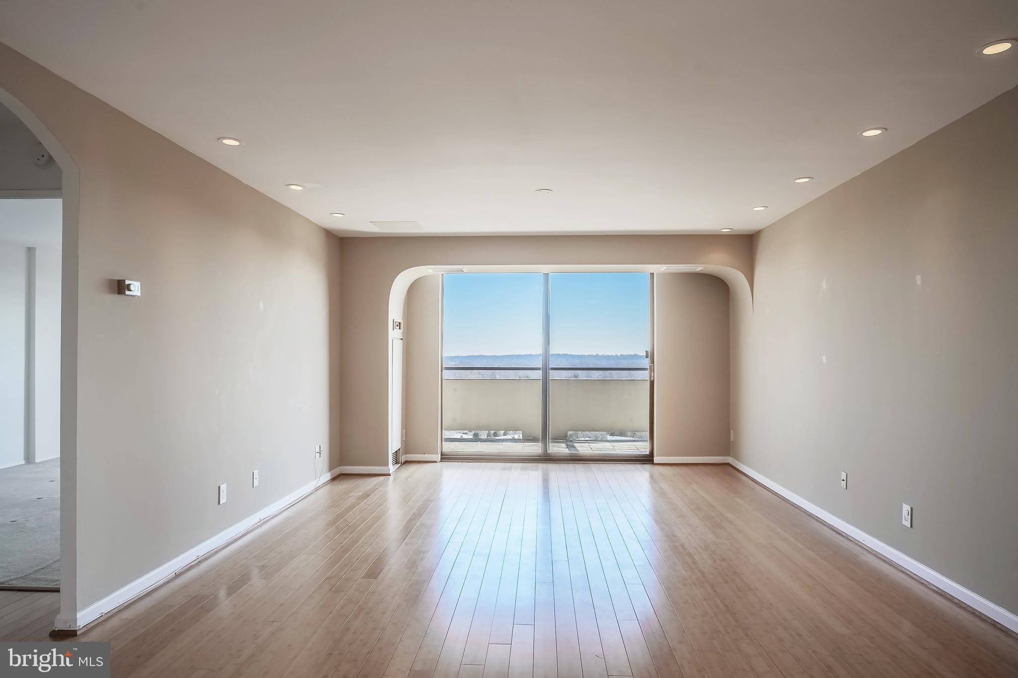 REGENCY AT MCLEAN - Residential Lease