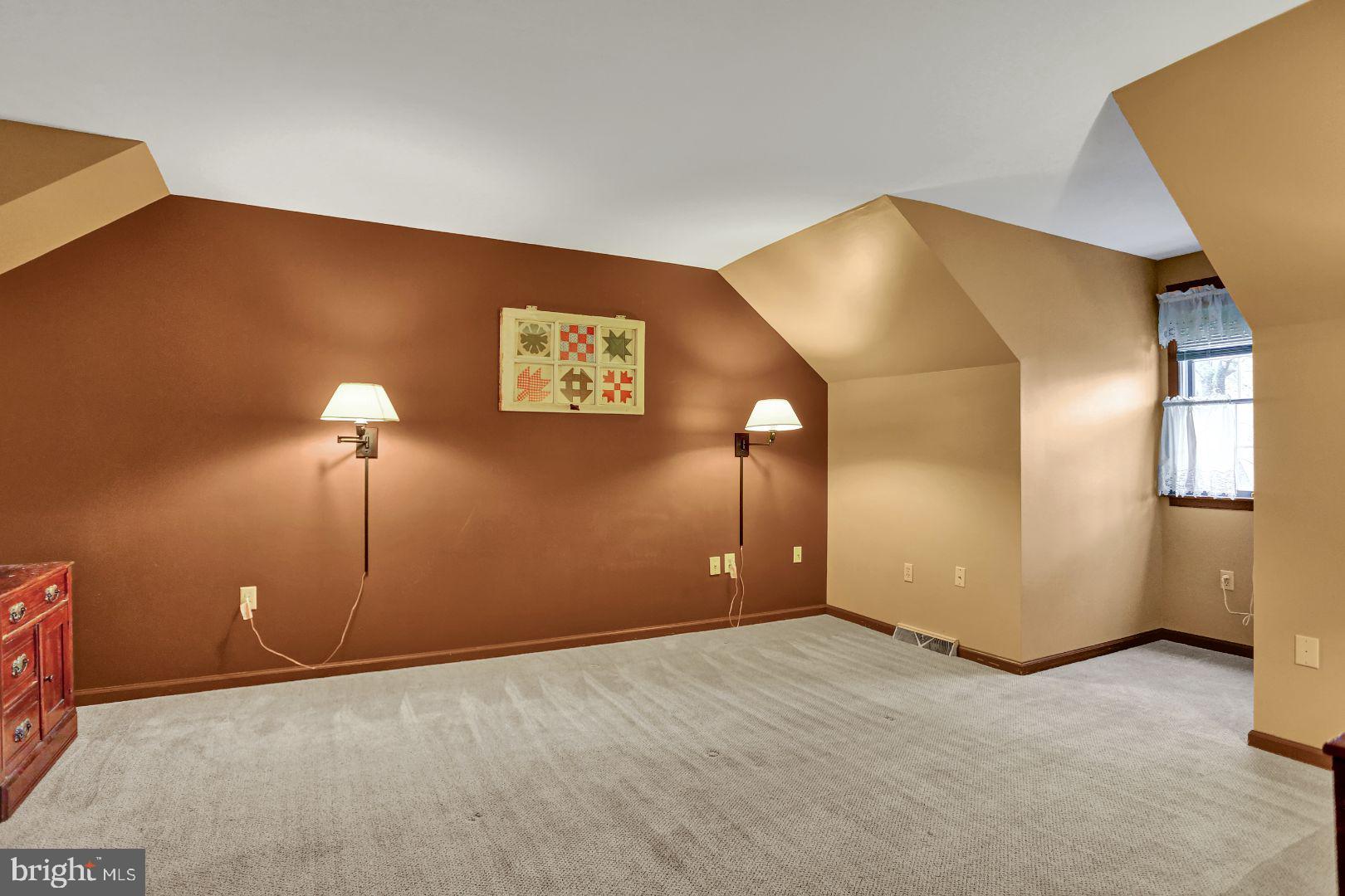 WELLINGTON DOWNES - Residential