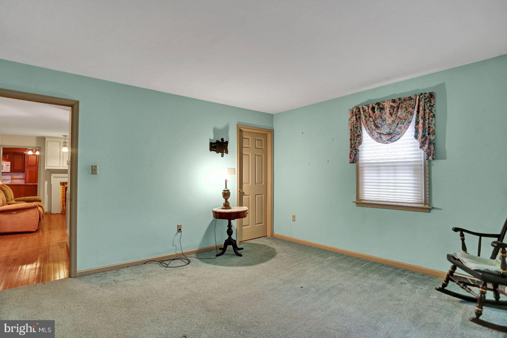 WELLINGTON DOWNES - Residential