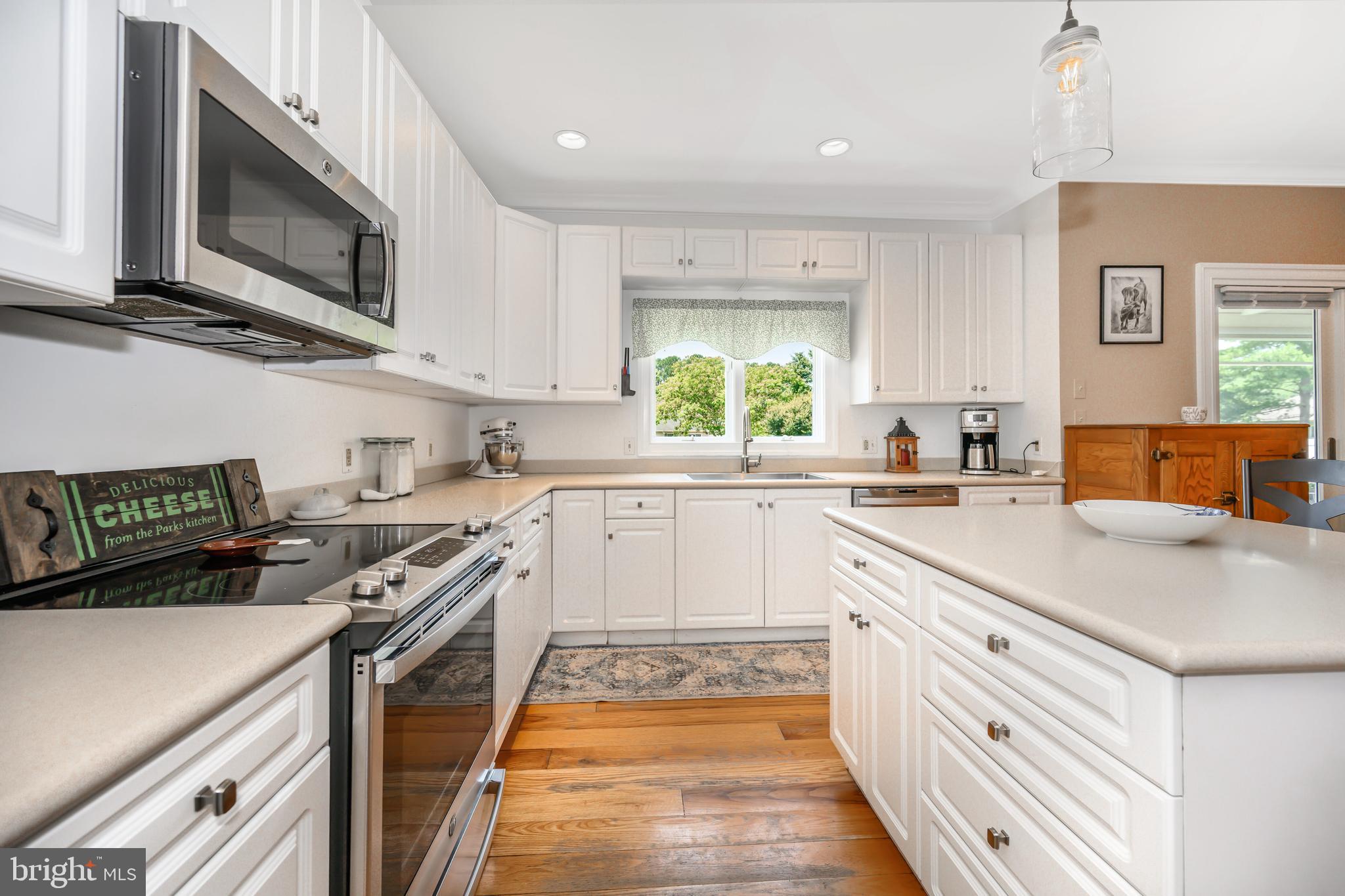 EASTON - Residential