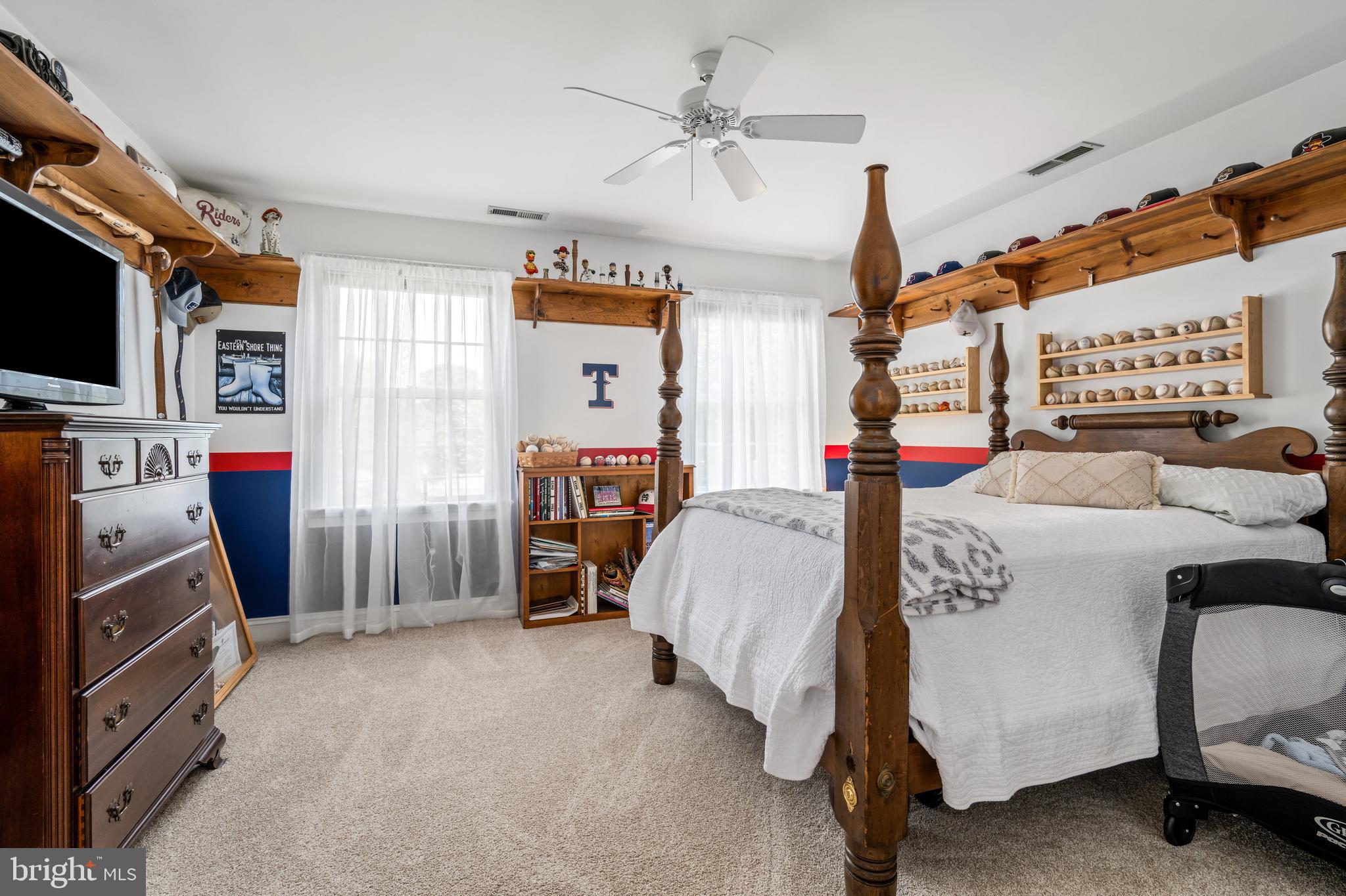 EASTON - Residential