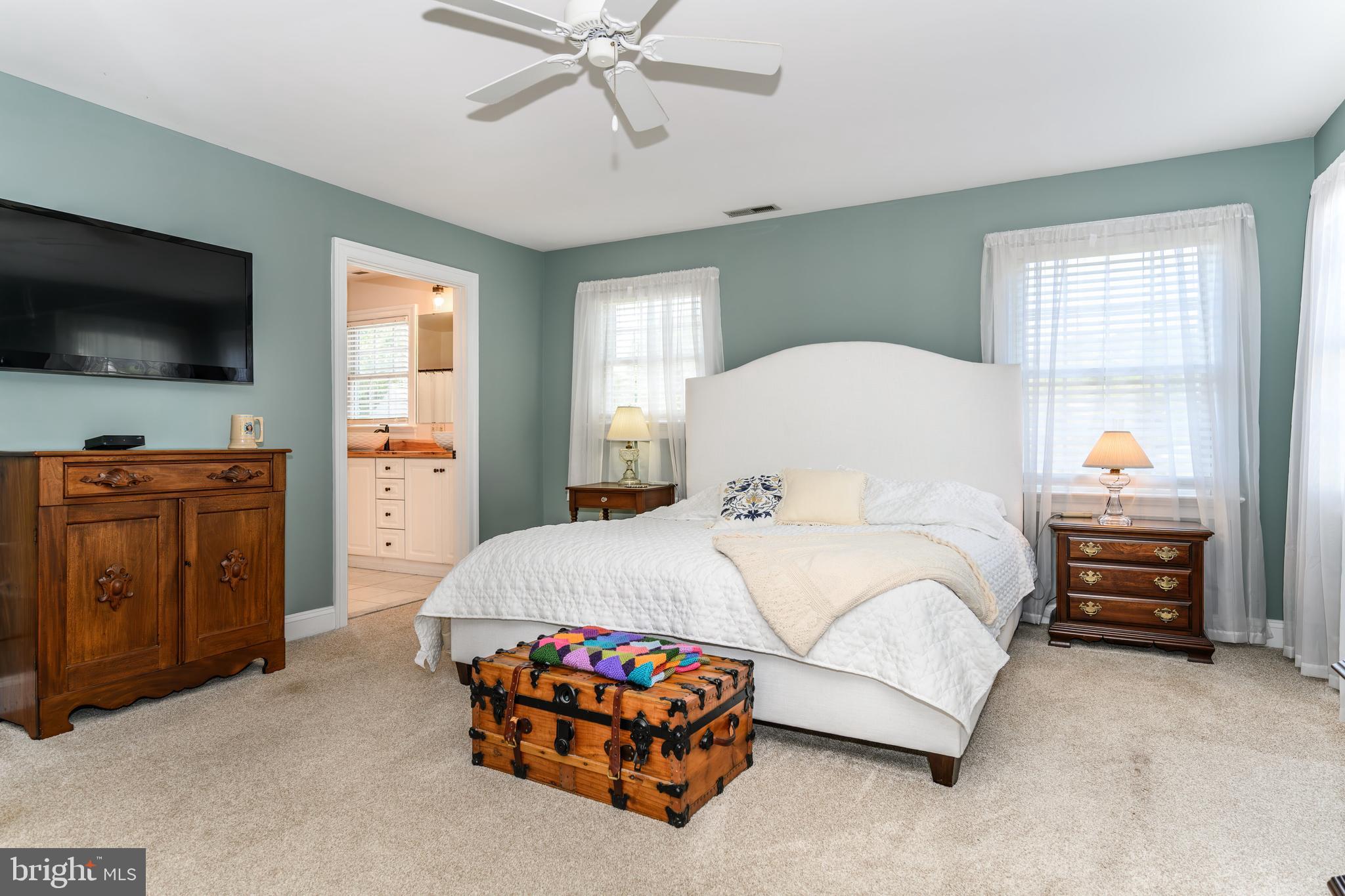 EASTON - Residential