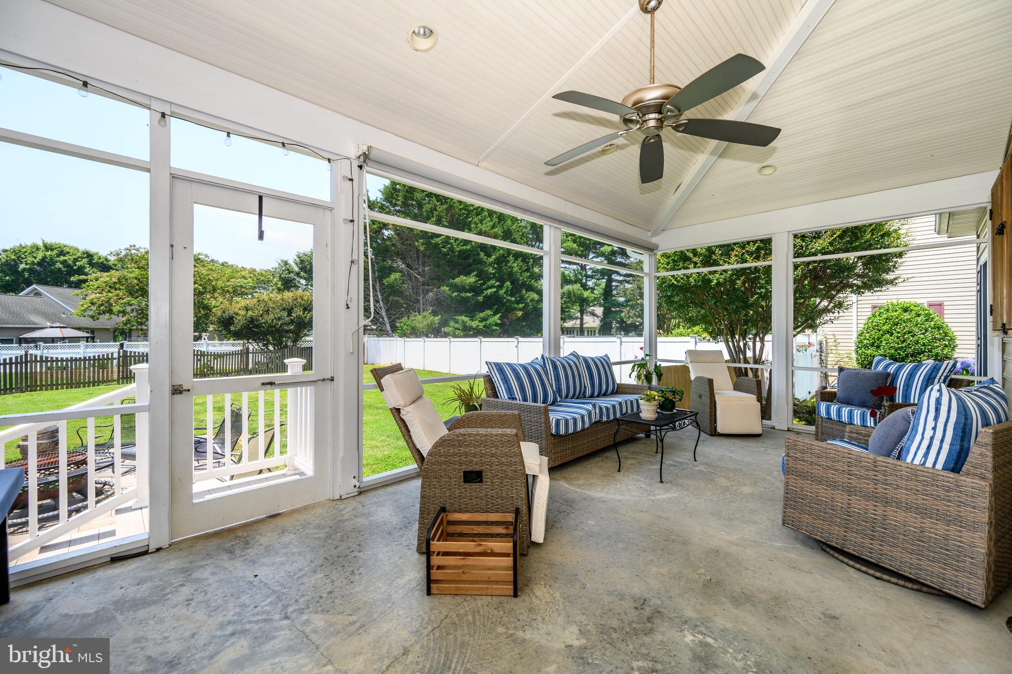 EASTON - Residential