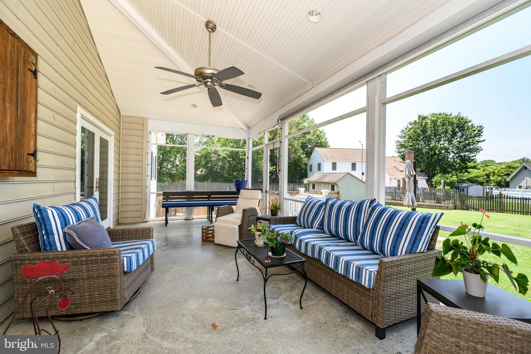 EASTON - Residential