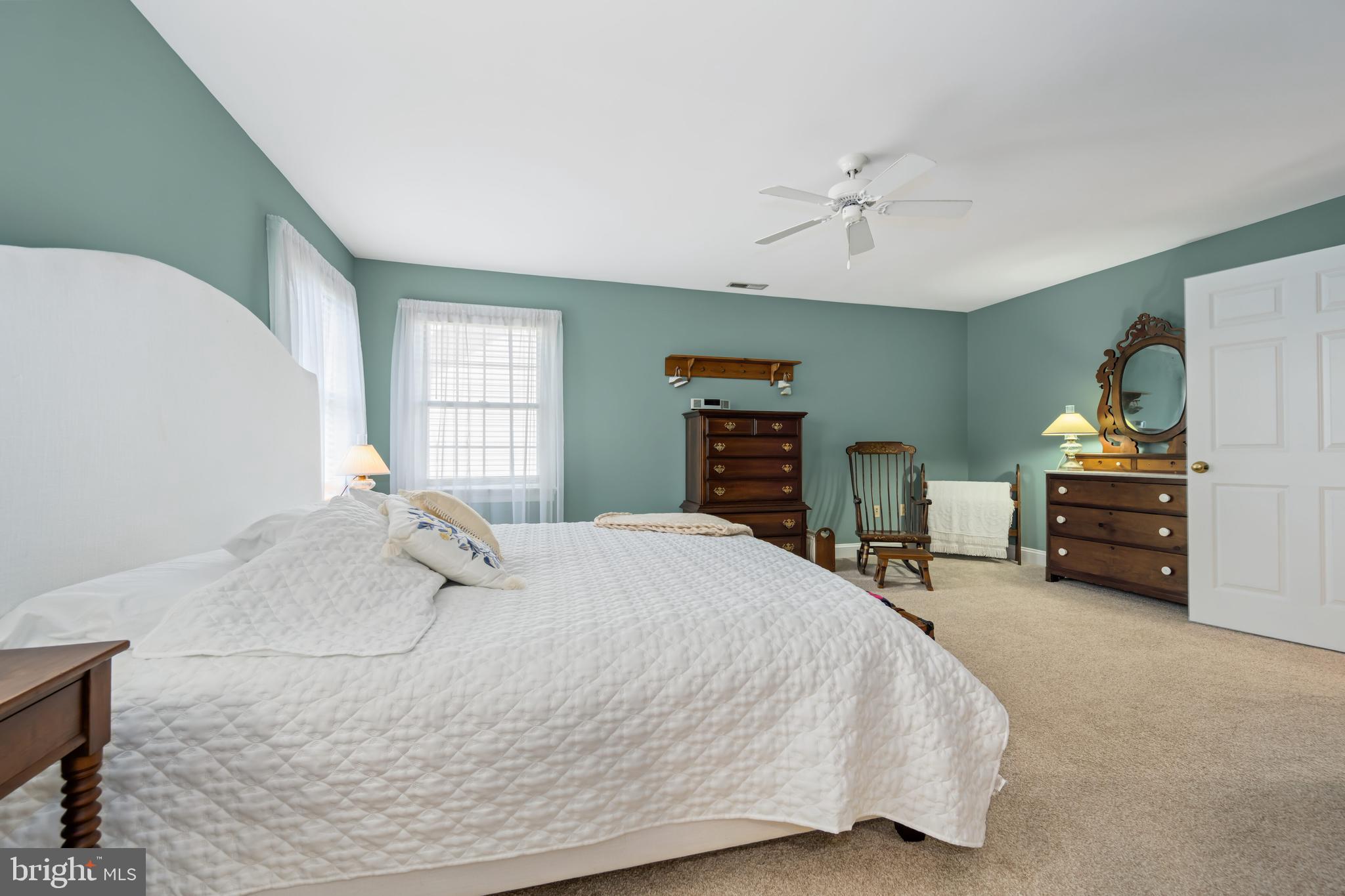 EASTON - Residential