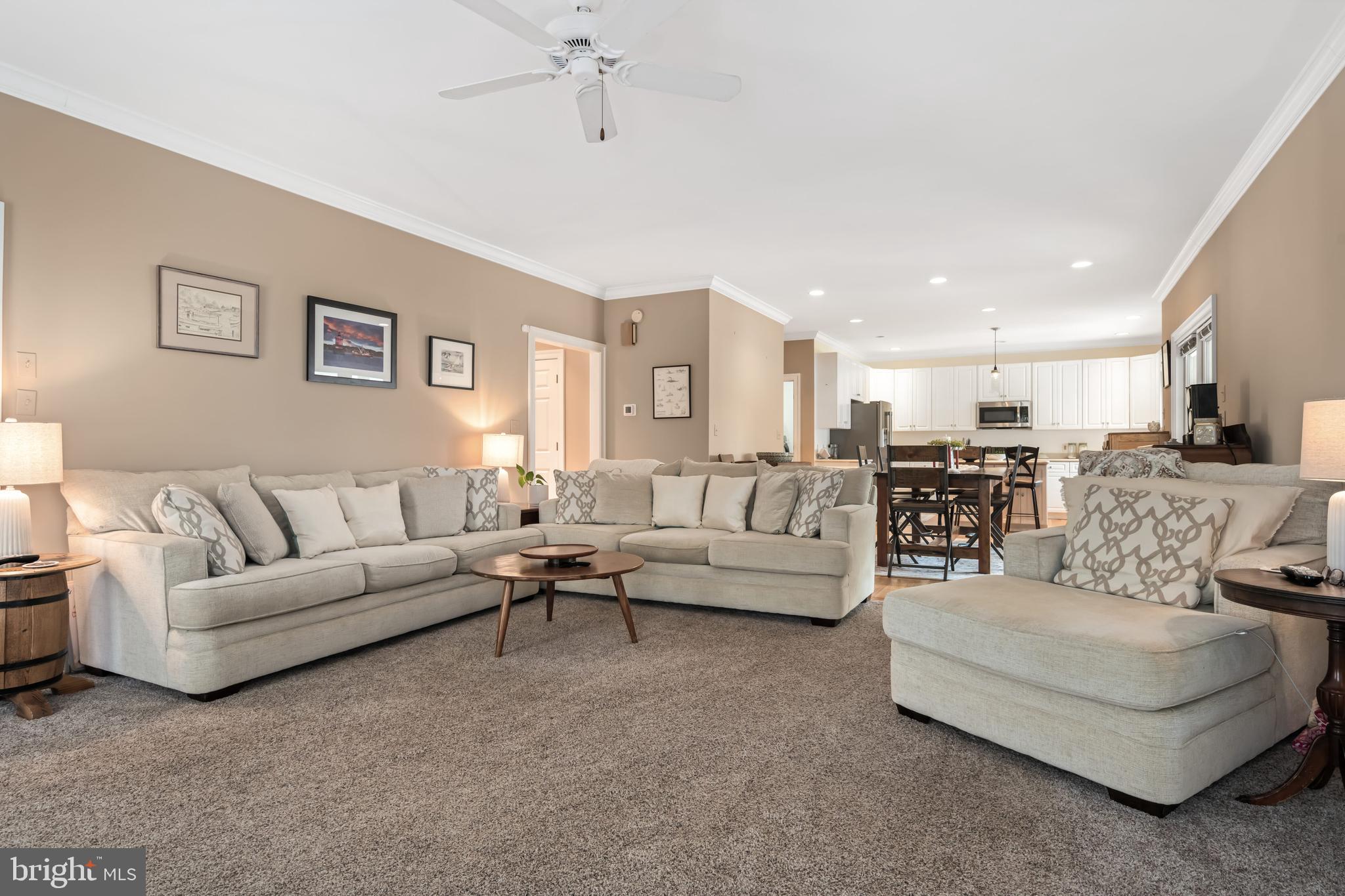 EASTON - Residential