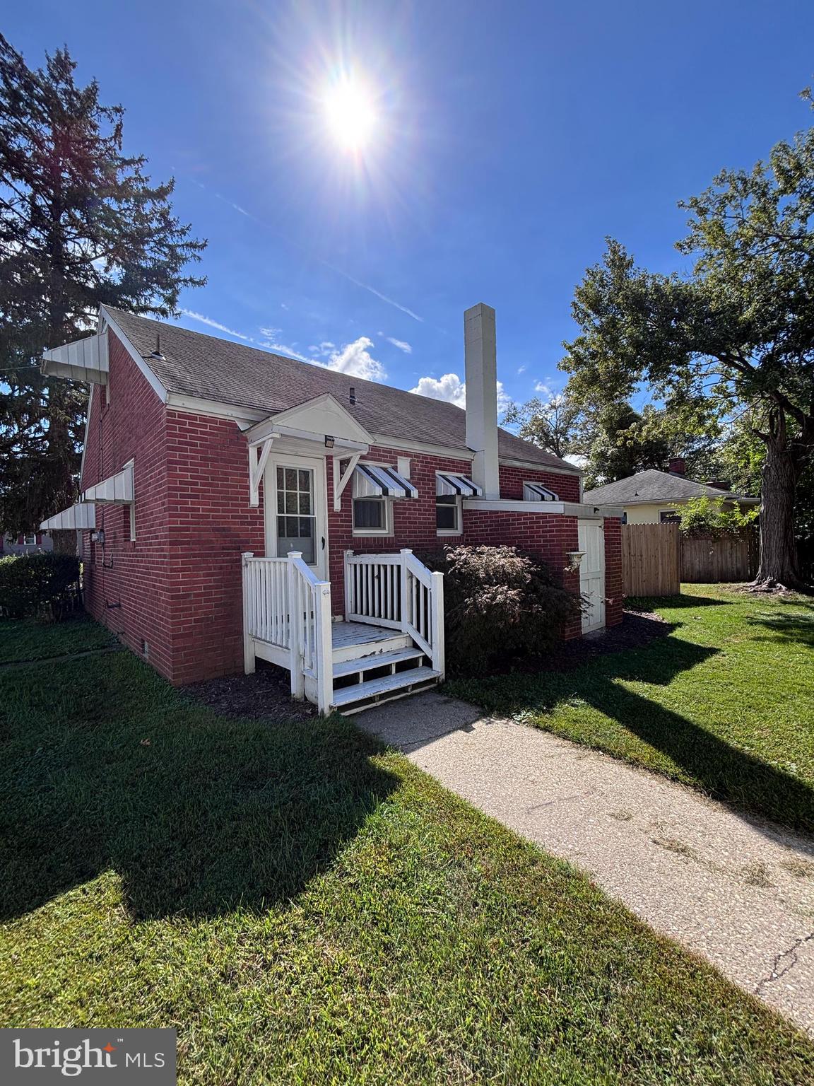 EASTON - Residential Lease