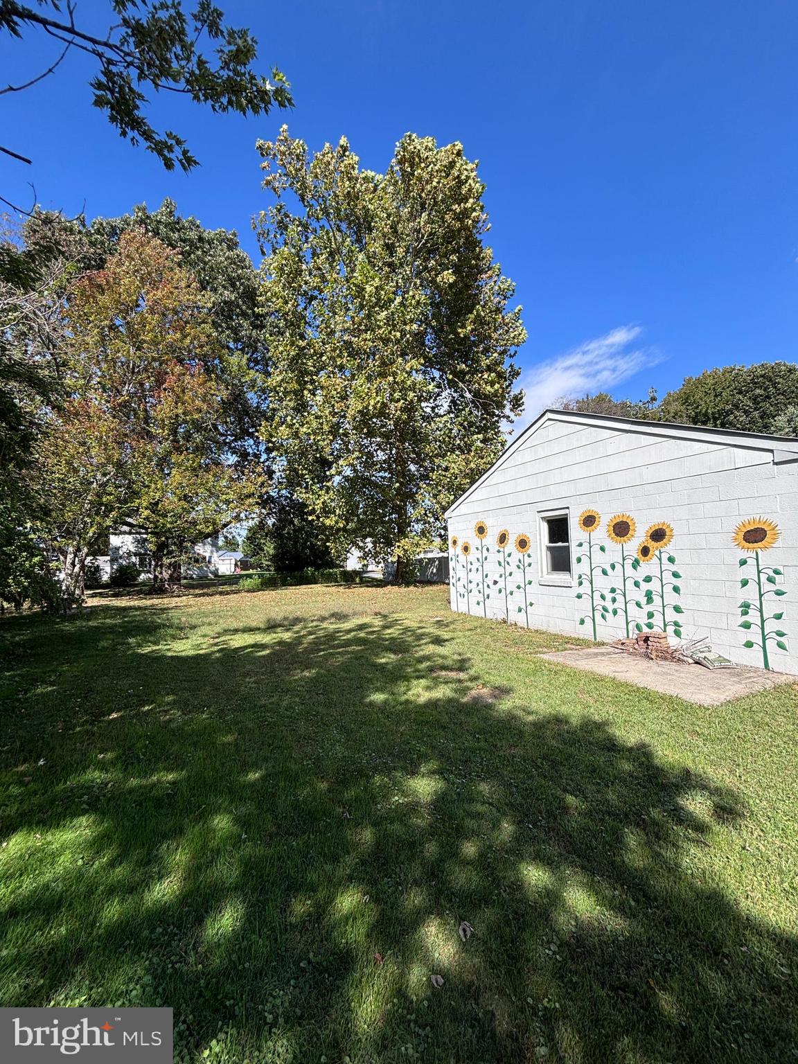 EASTON - Residential Lease