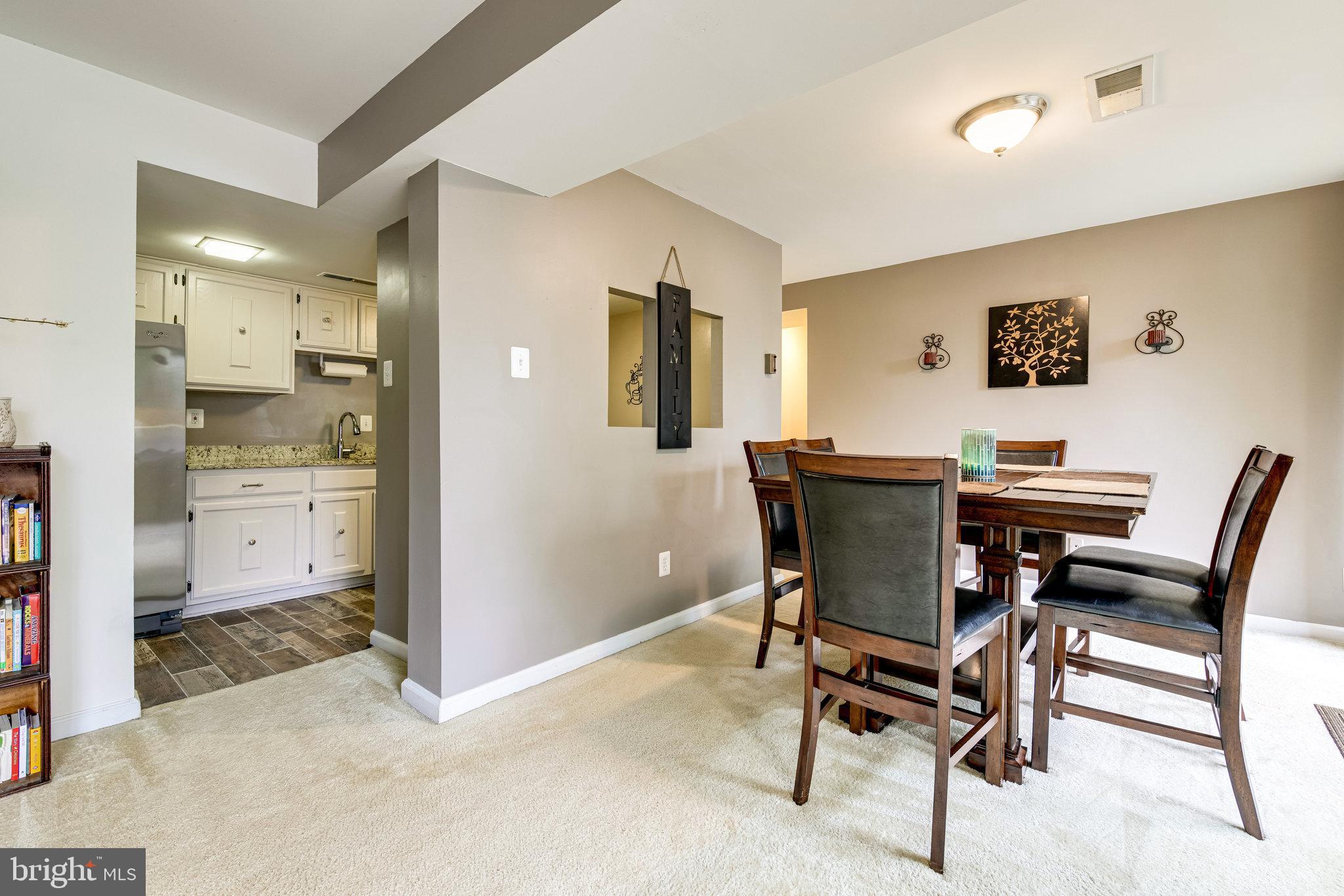 SAXONY SQUARE - Residential