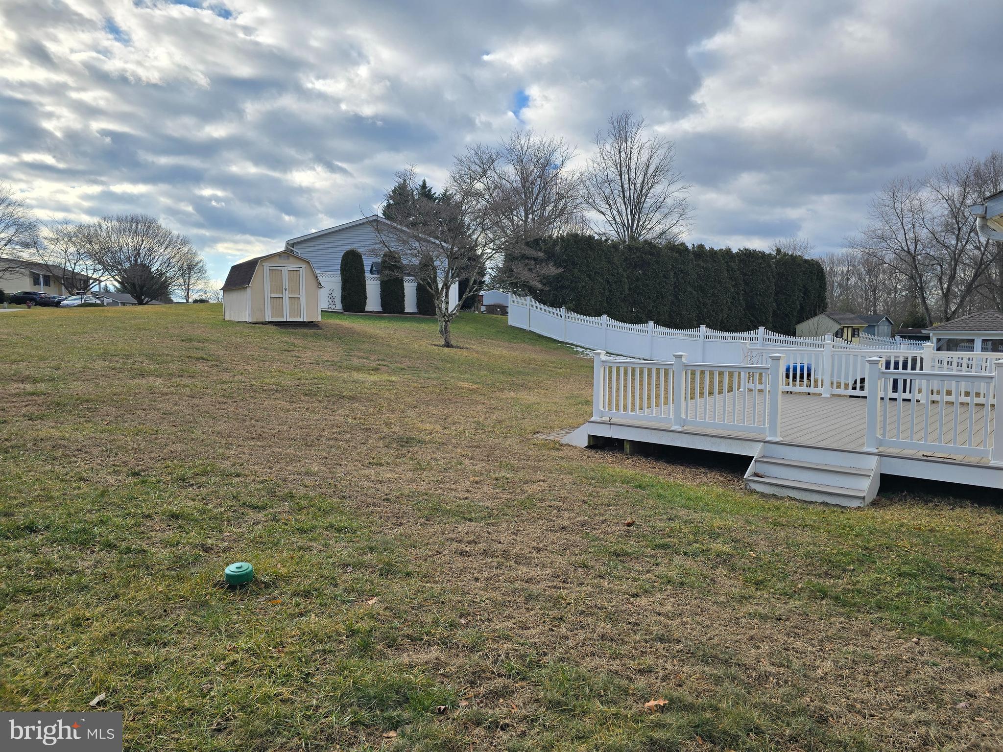 HILLTOP - Residential