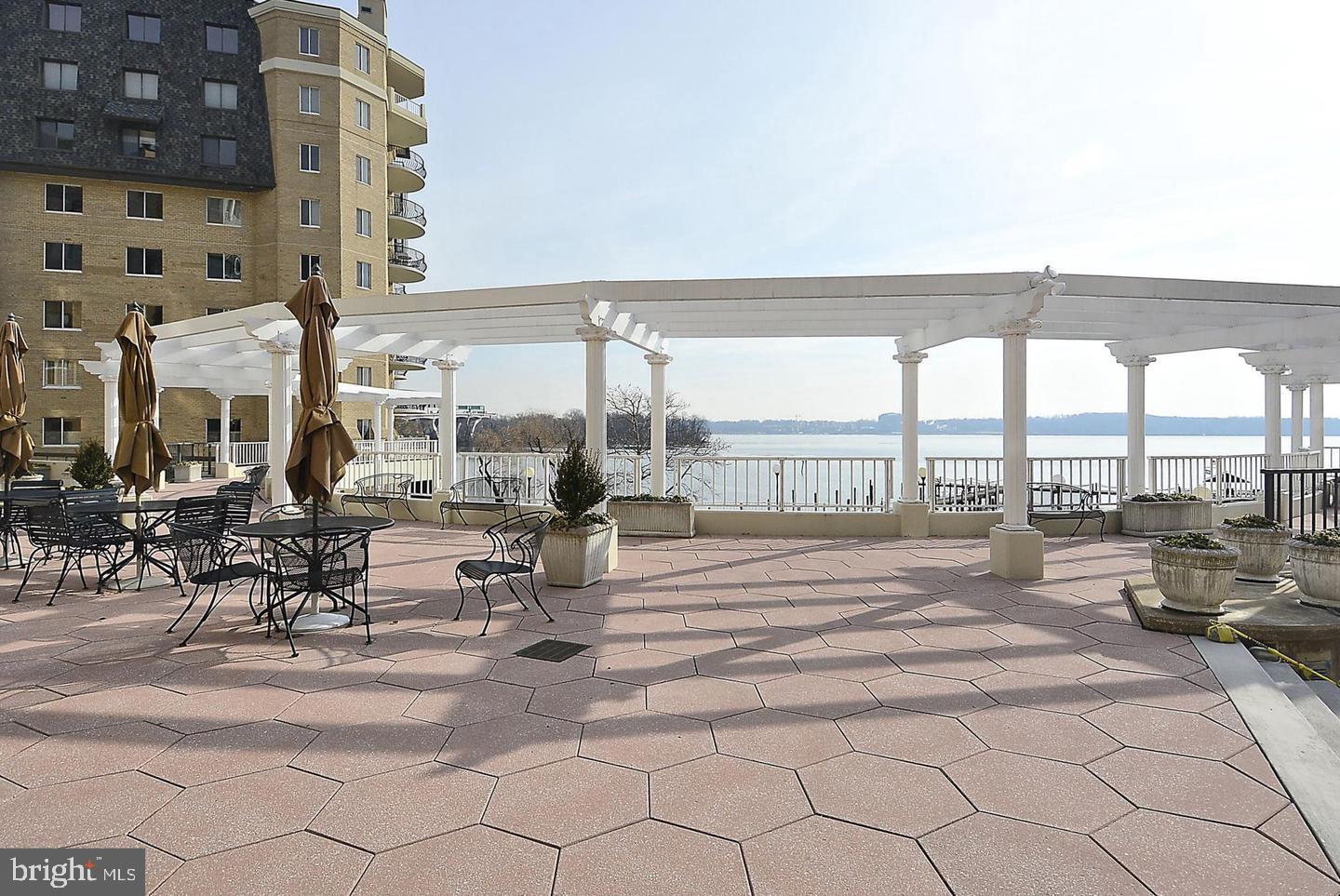 PORTO VECCHIO - Residential Lease