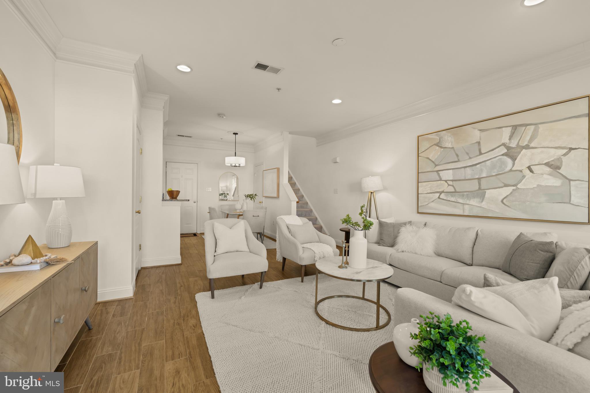 8093 GATEHOUSE ROAD 2