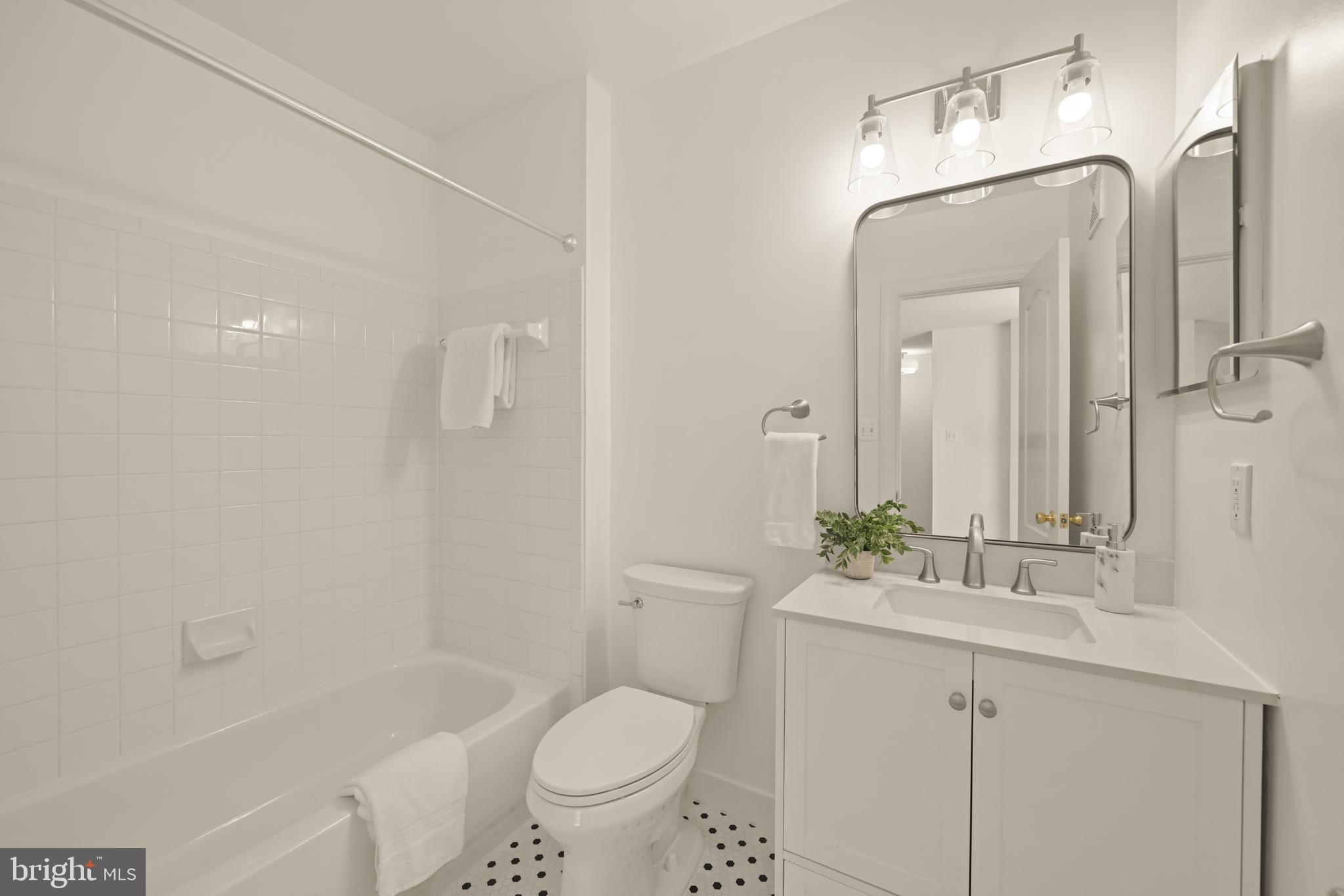 JEFFERSON PARK - Residential